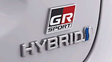 GR Yaris Cross badge