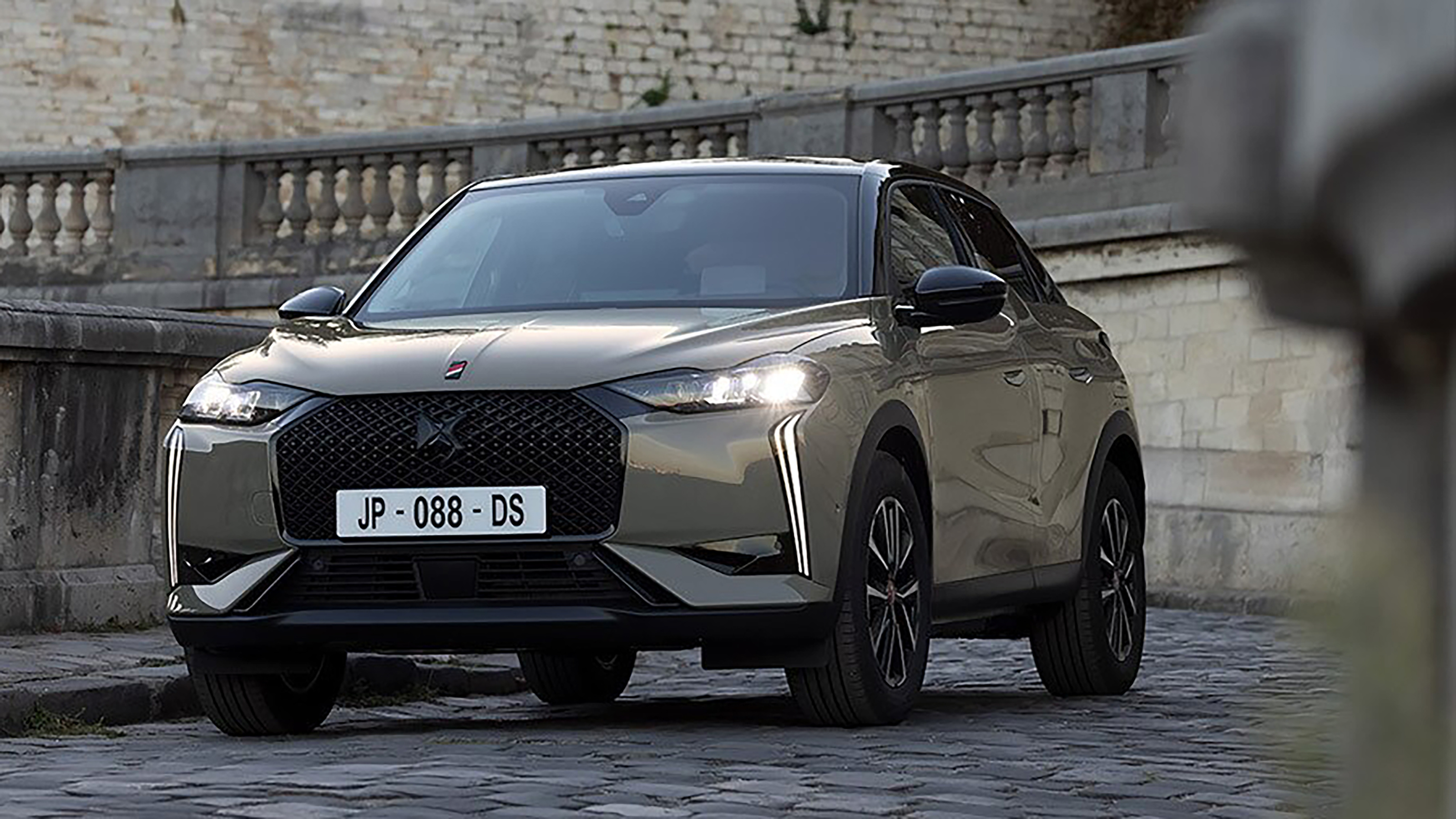 2022 DS 3 - front