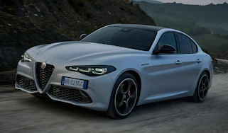 2023 Alfa Romeo Giulia - front