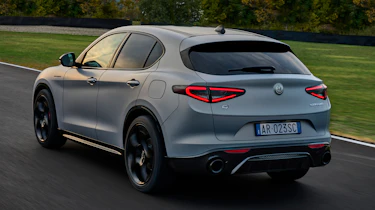 2023 Alfa Romeo Stelvio - rear