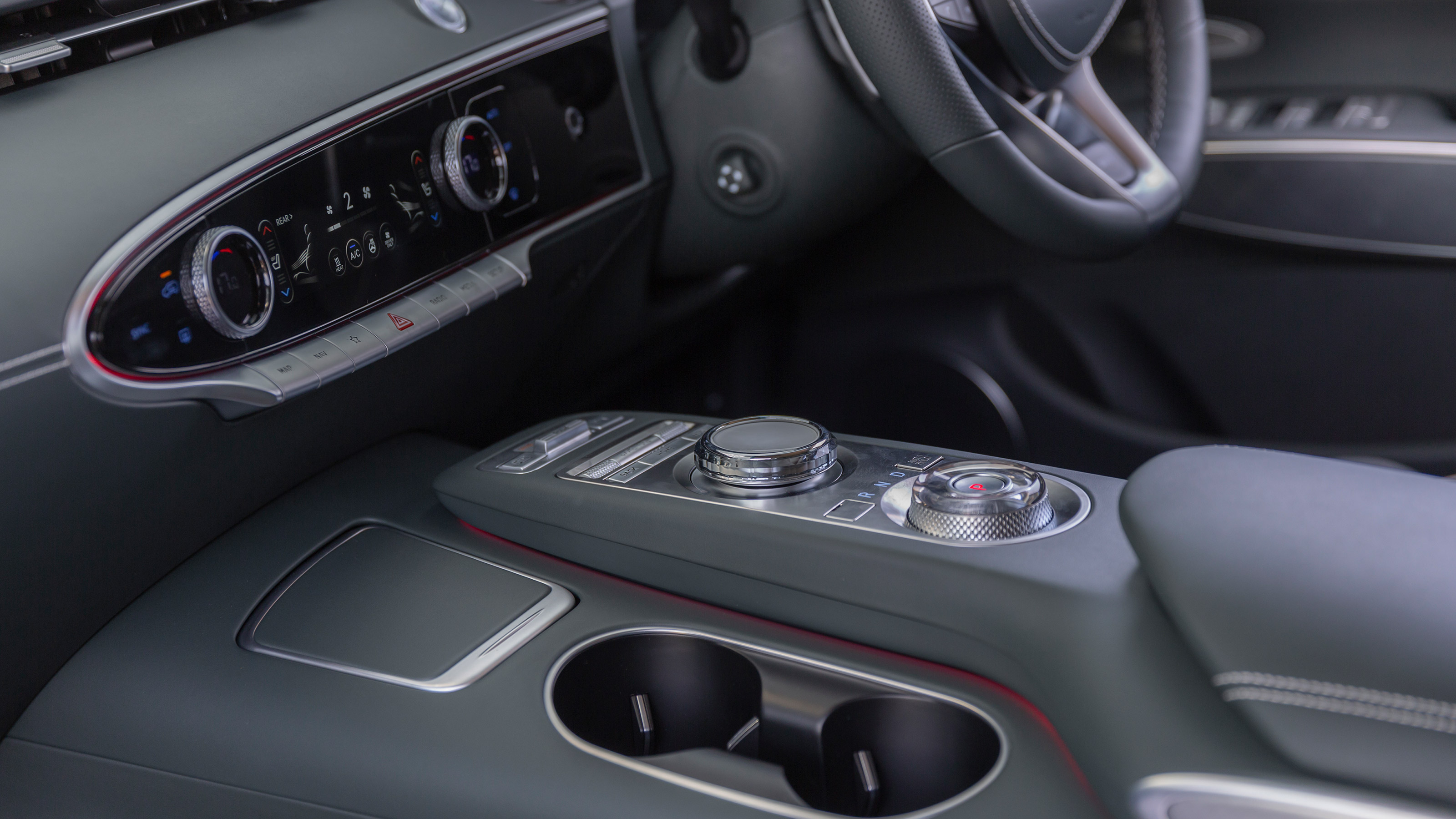 2022 Genesis Electrified GV70 - dashboard