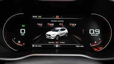 MG ZS SUV instrument display