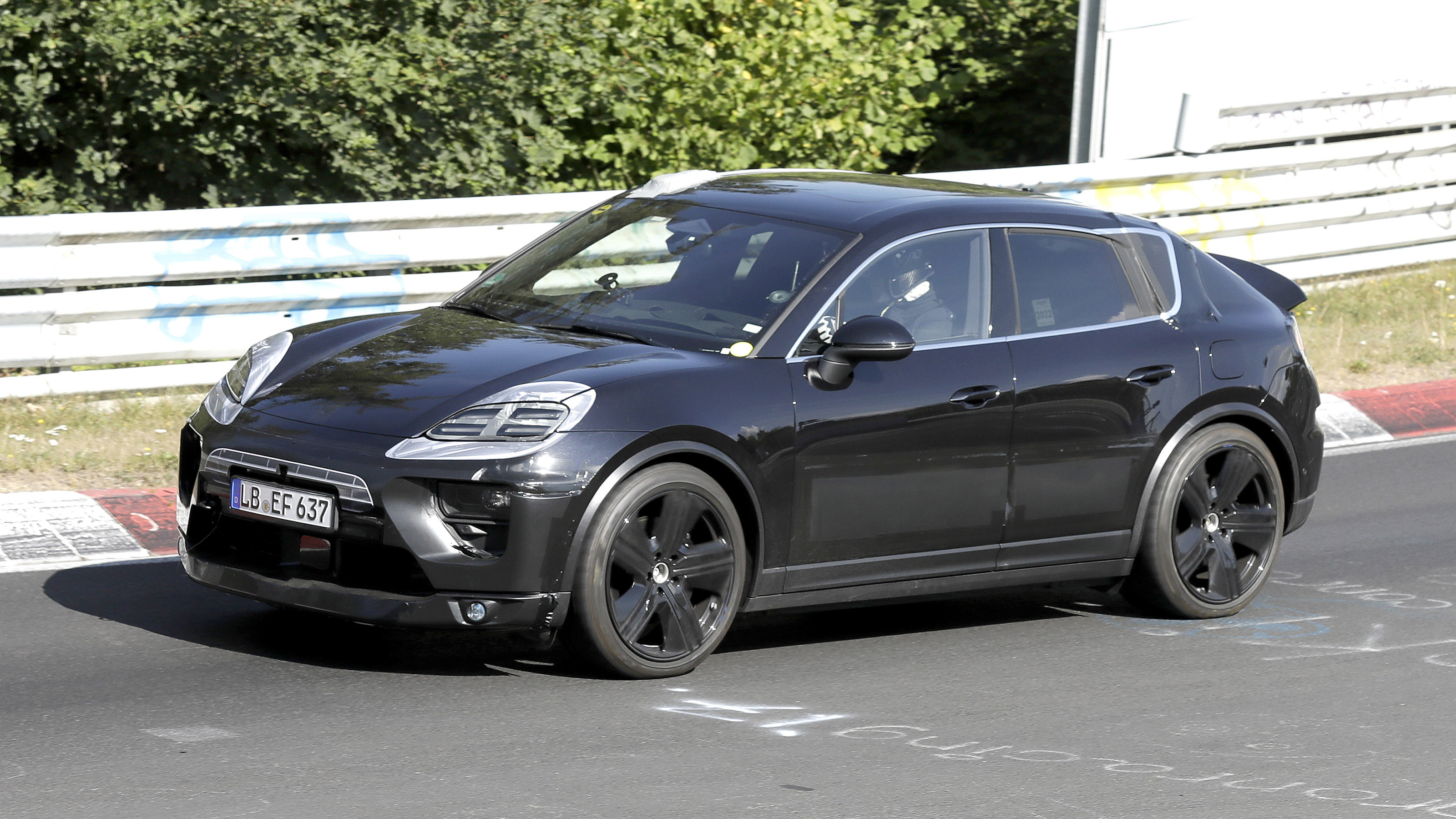 2023 Porsche Macan EV