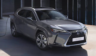 Lexus UX 300e - front