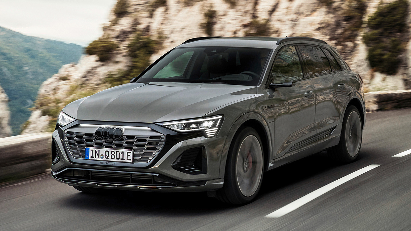 2023 Audi Q8 e-tron - front driving