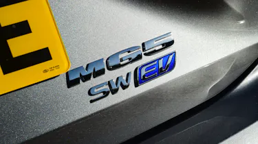 2022 MG5 EV - badge