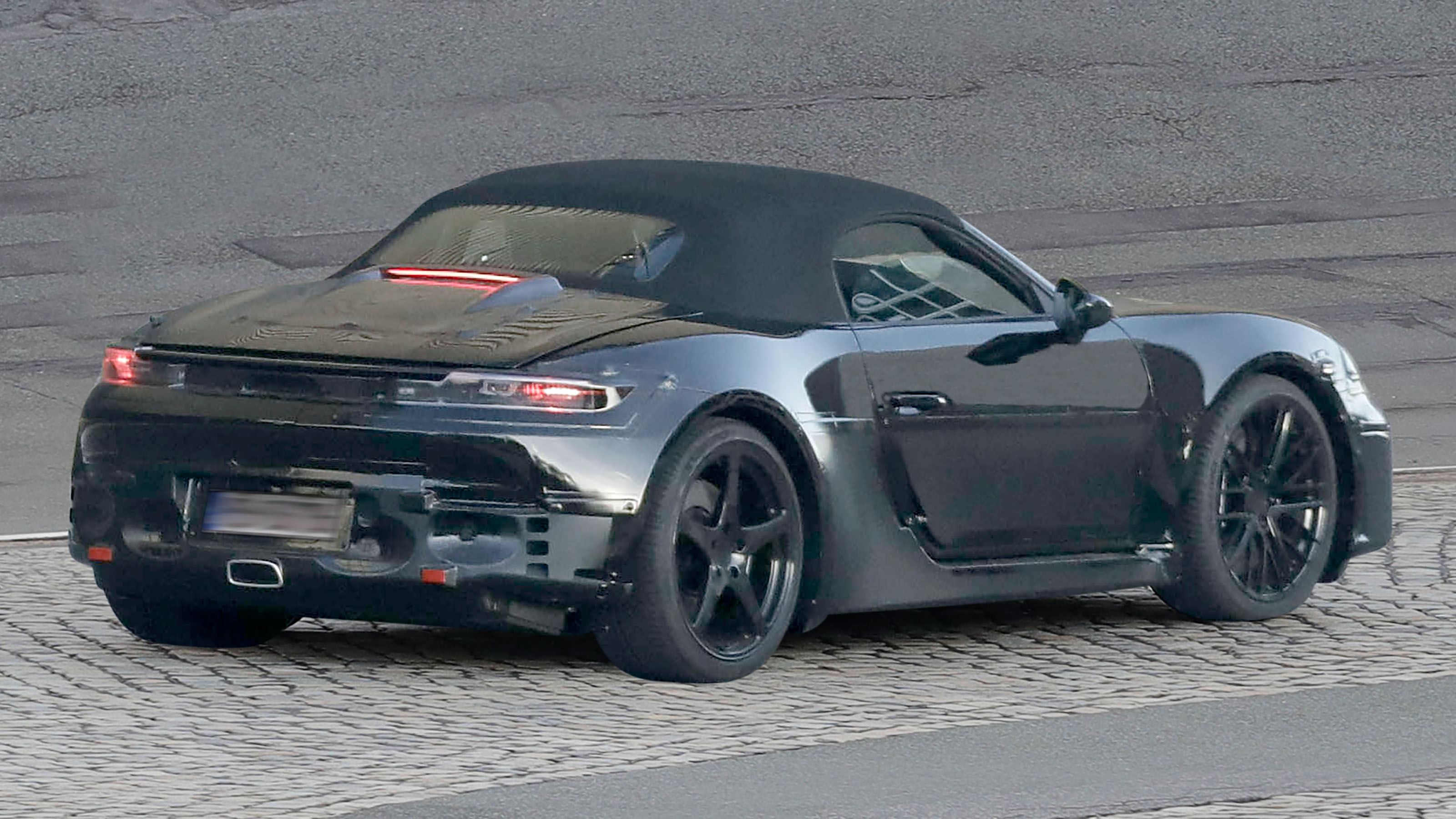2024 Porsche 718 Boxster - rear