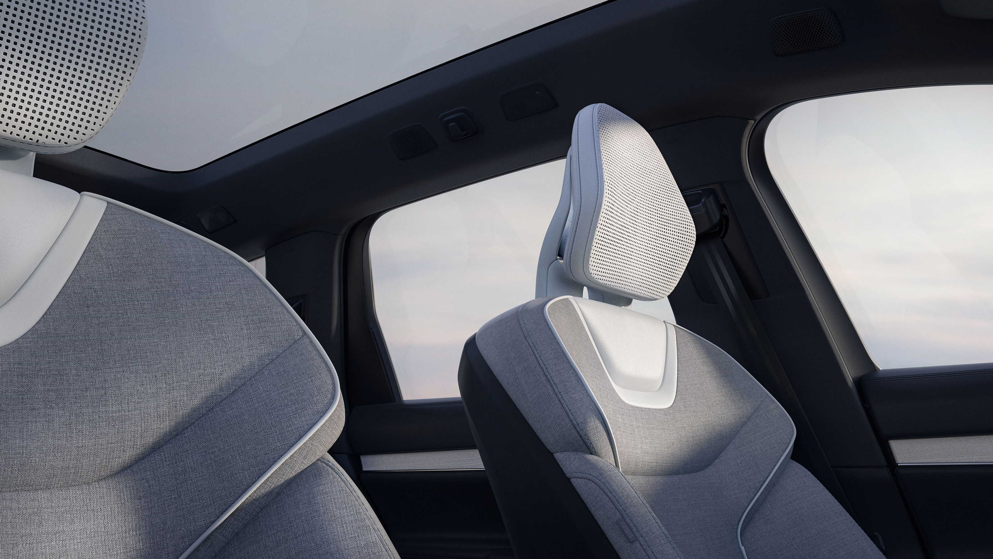 2024 Volvo EX90 - seats