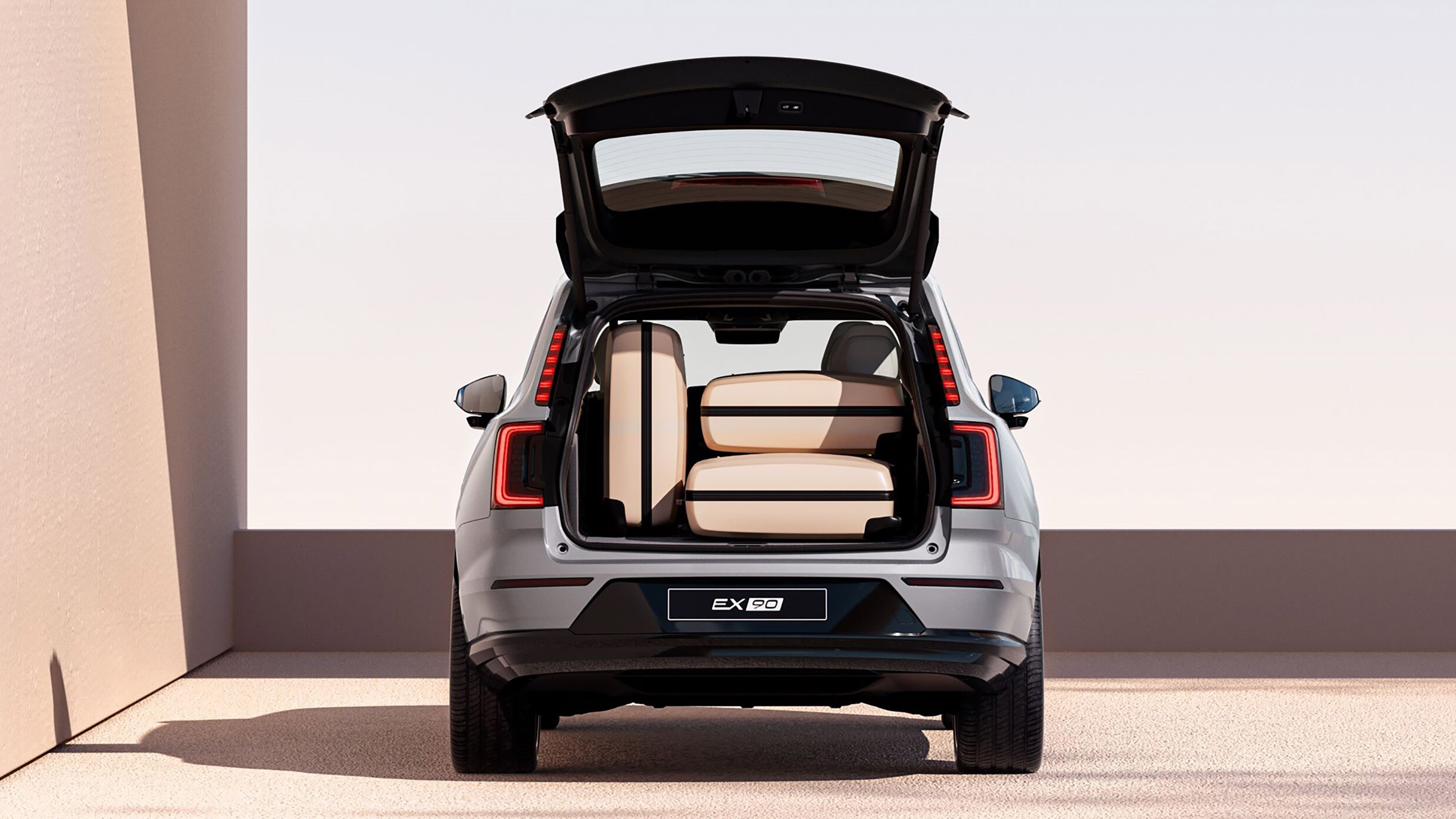 2024 Volvo EX90 - boot