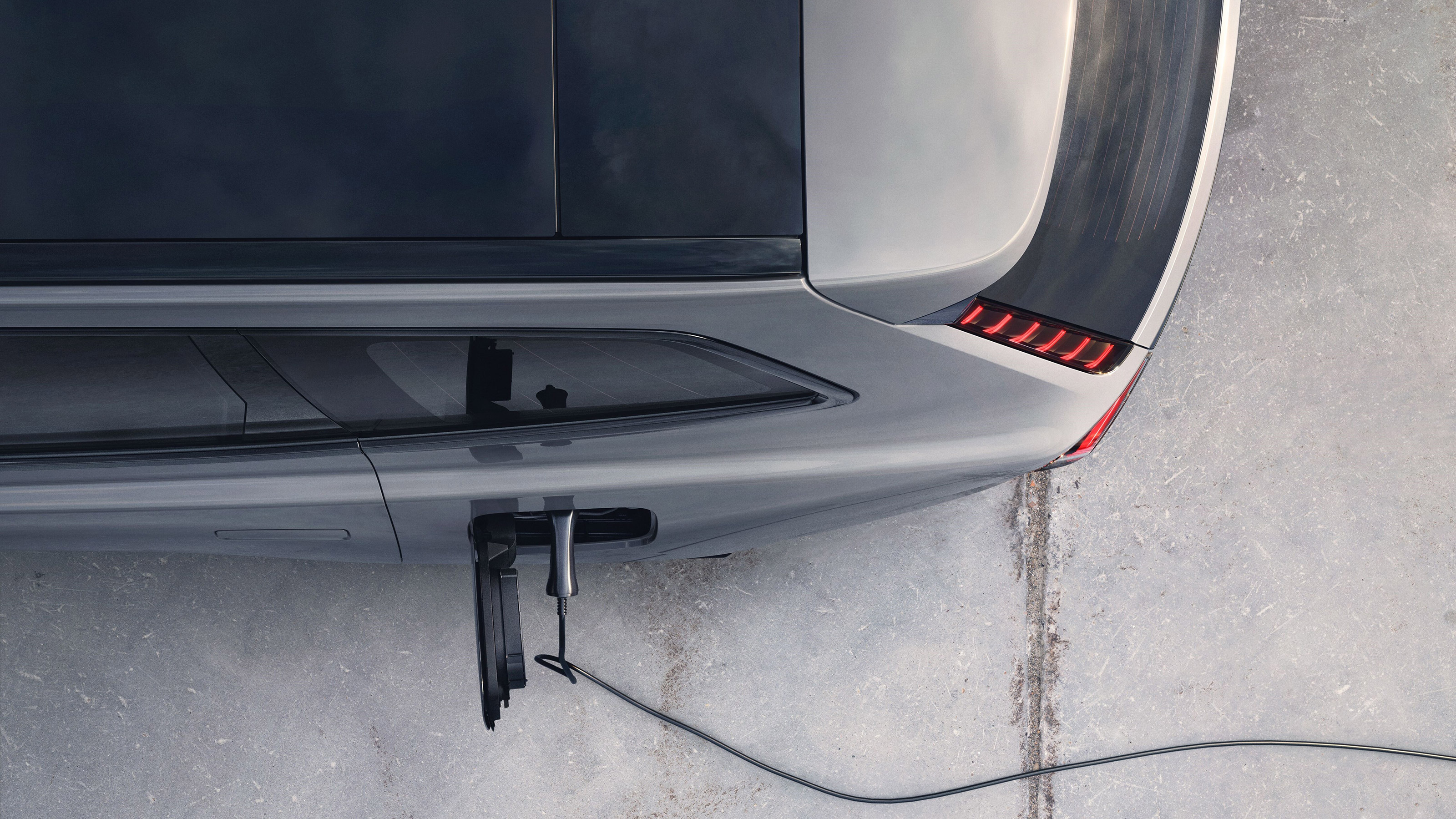2024 Volvo EX90 - charging