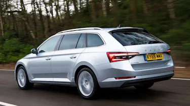 Skoda superb header