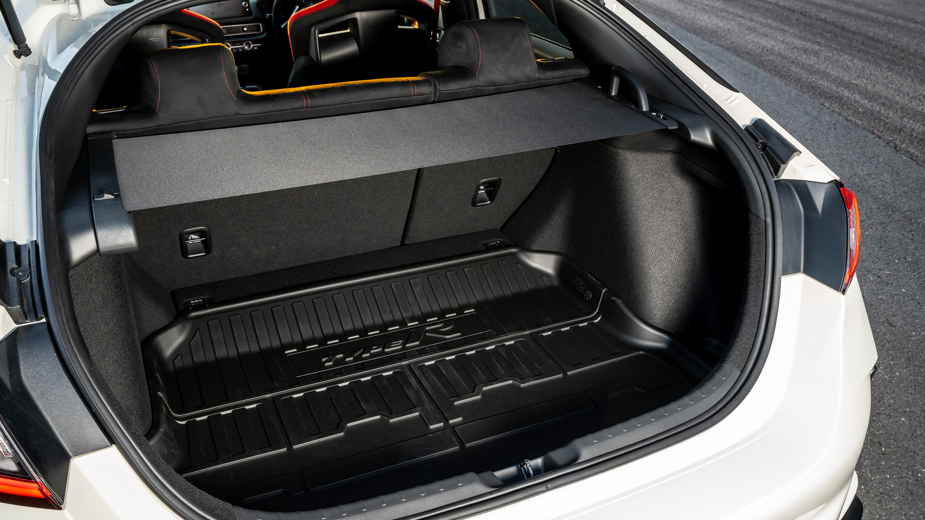 2023 Honda Civic Type R - boot