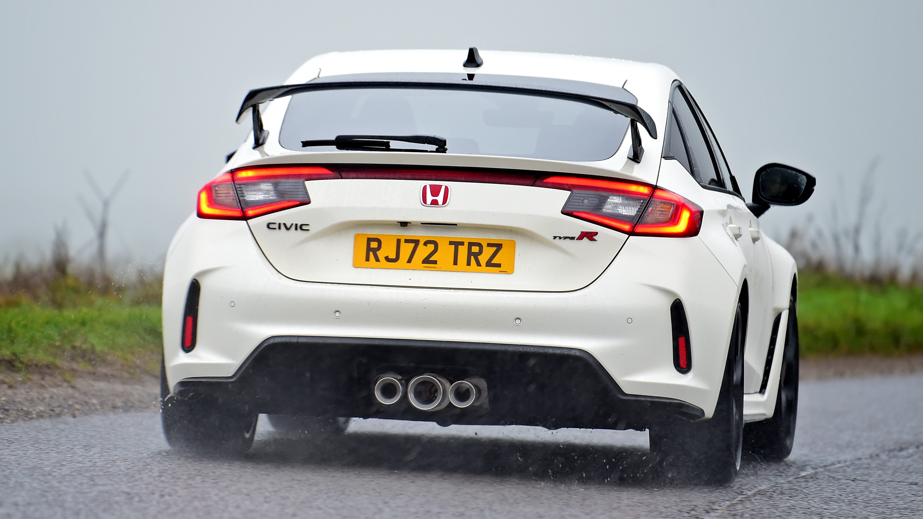 2023 Honda Civic Type R - rear