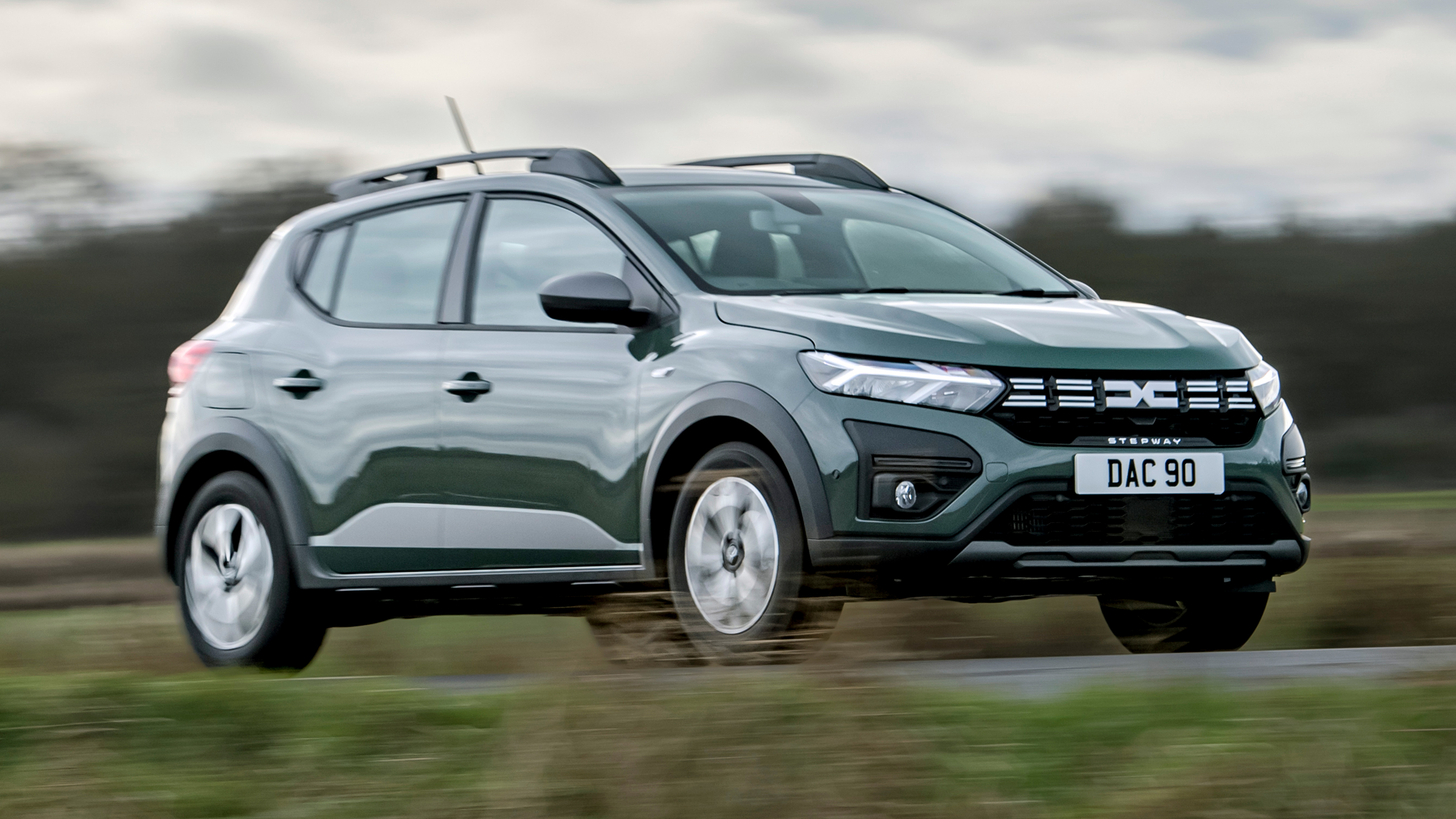 2023 Dacia Sandero Stepway - front dynamic