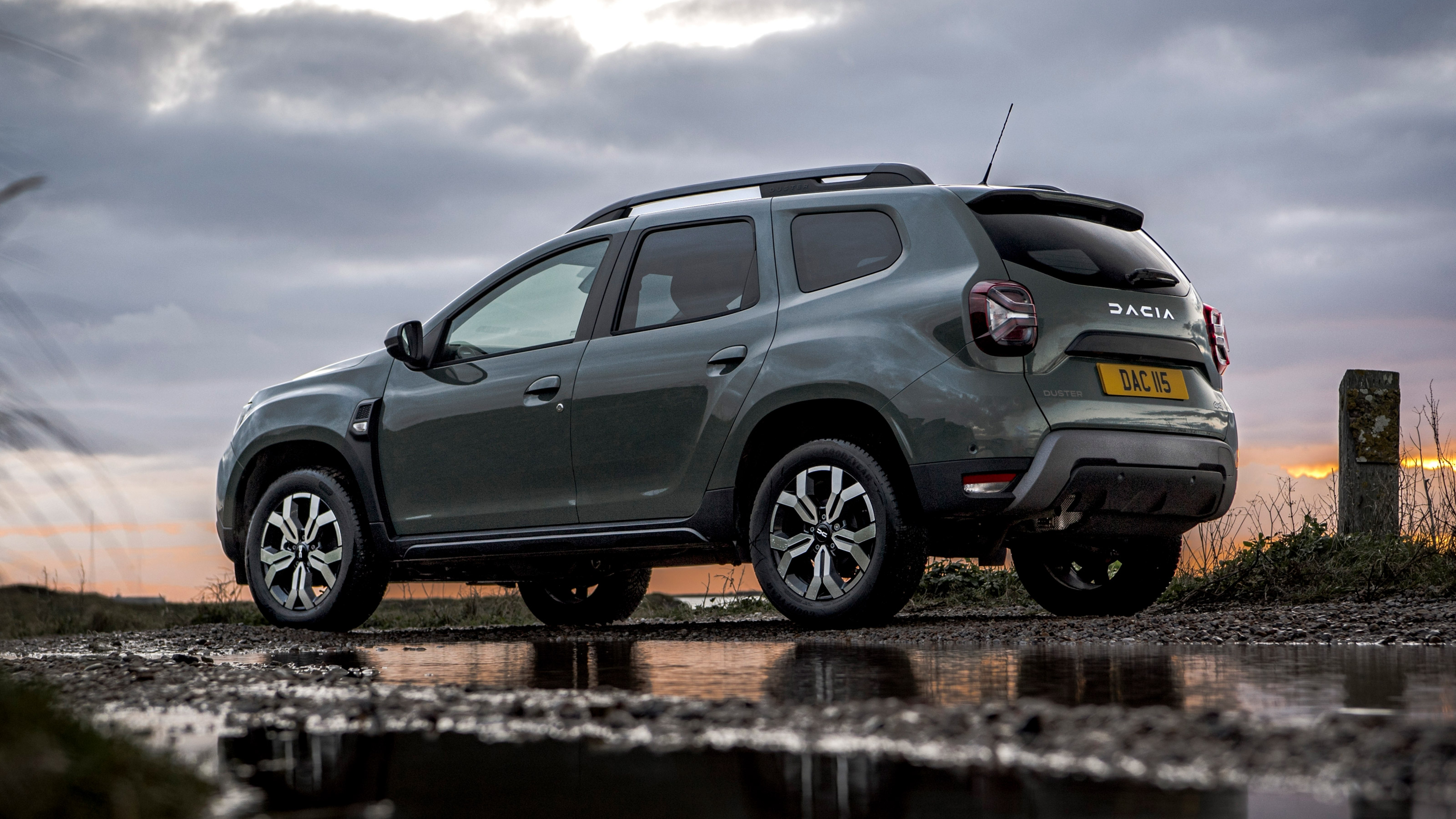 Dacia Duster SUV rear 3/4 off-road