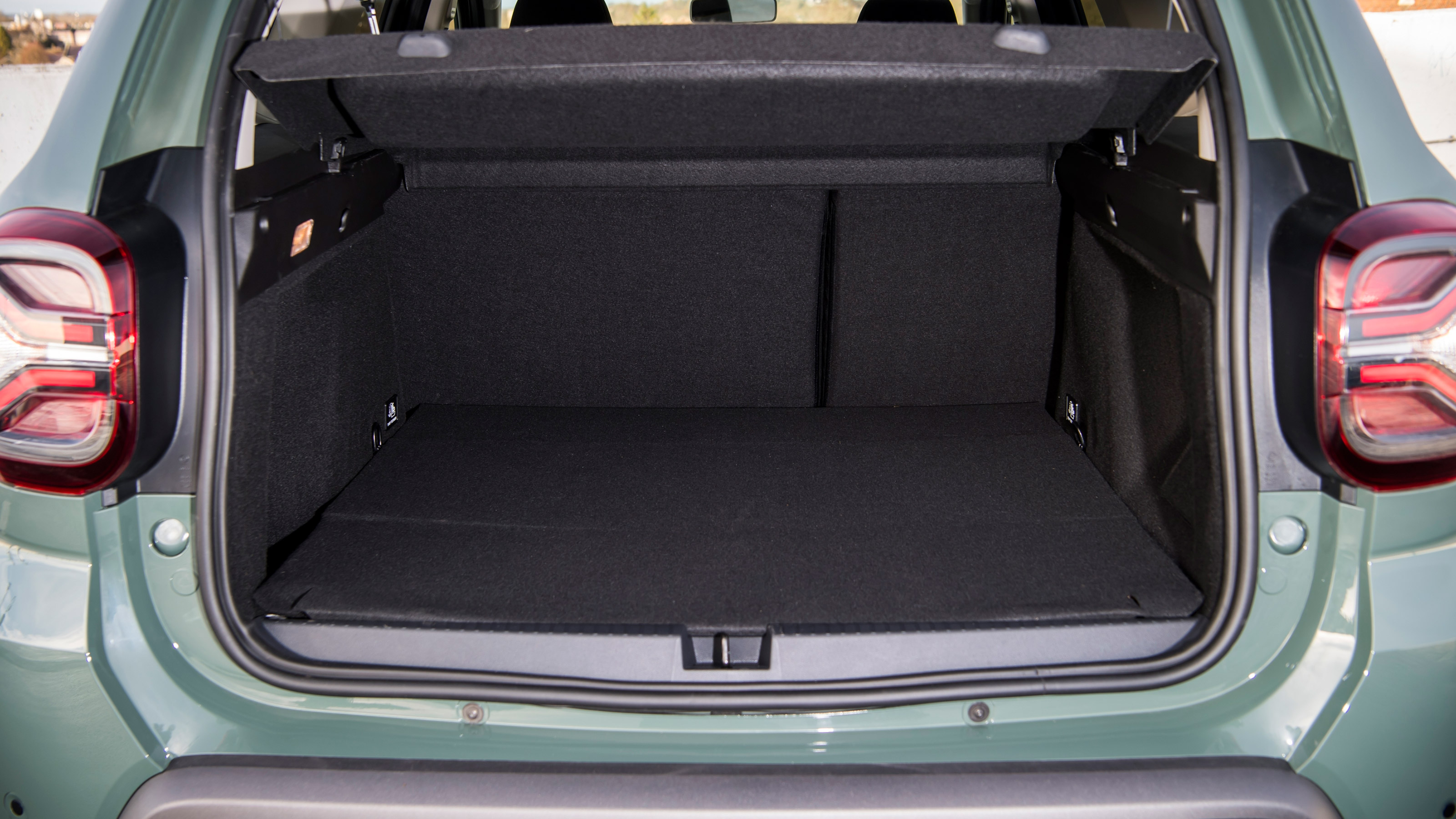Dacia Duster SUV boot