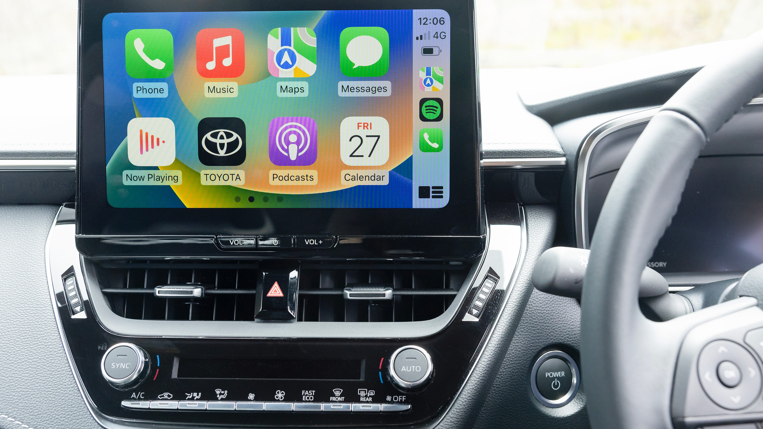 Toyota Corolla Touring Sports estate Apple CarPlay