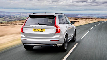 Volvo XC90 Recharge rear tracking