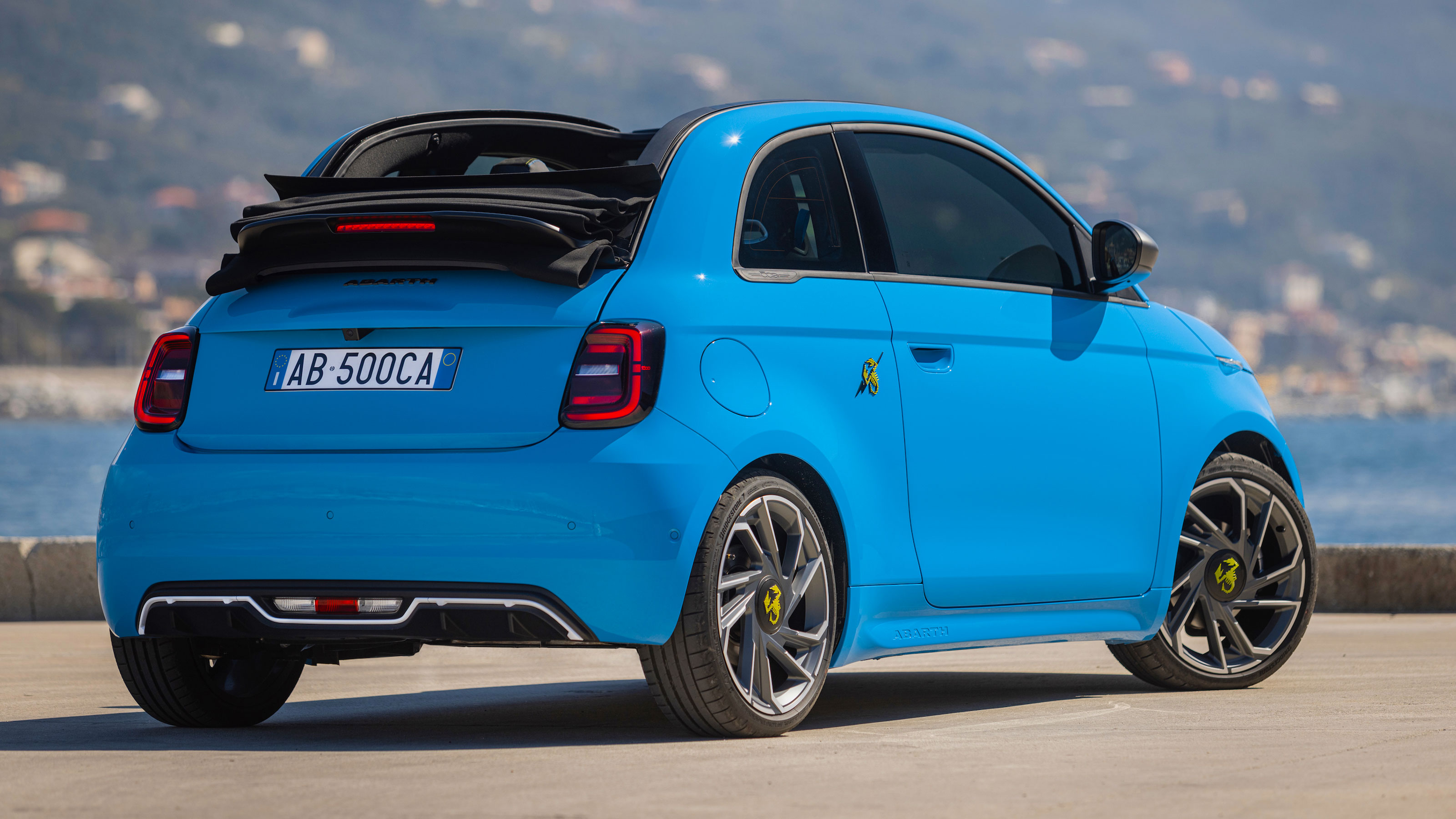 Abarth 500e cabrio