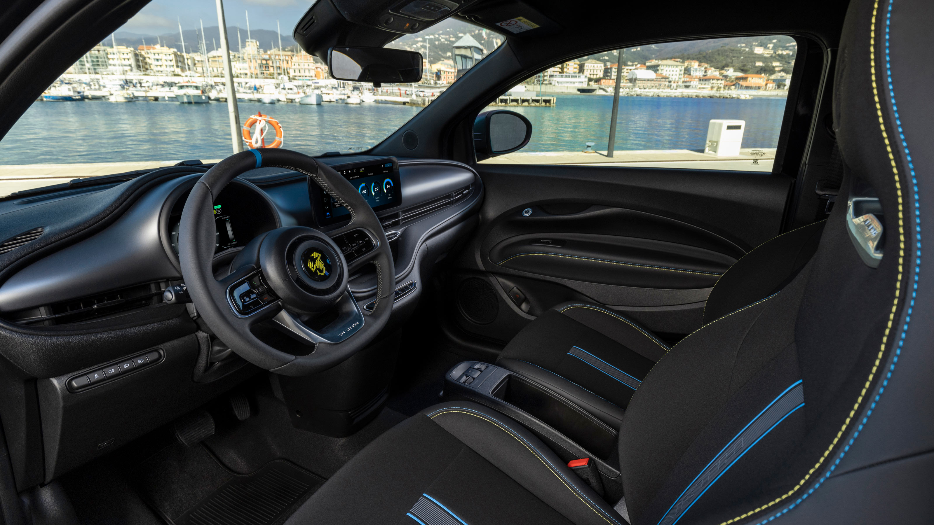 Abarth 500e interior 2