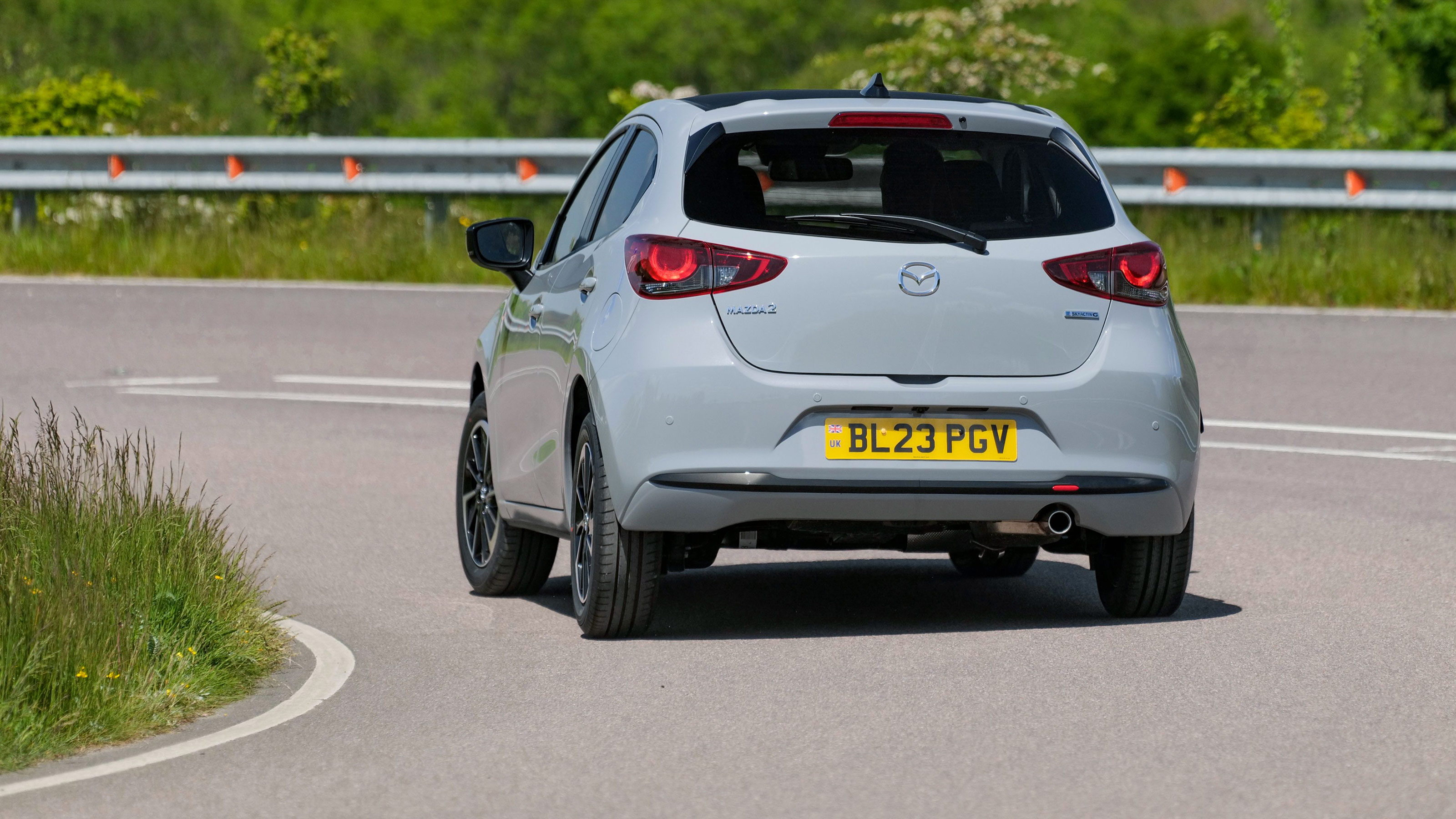 Mazda2 facelift rear cornering