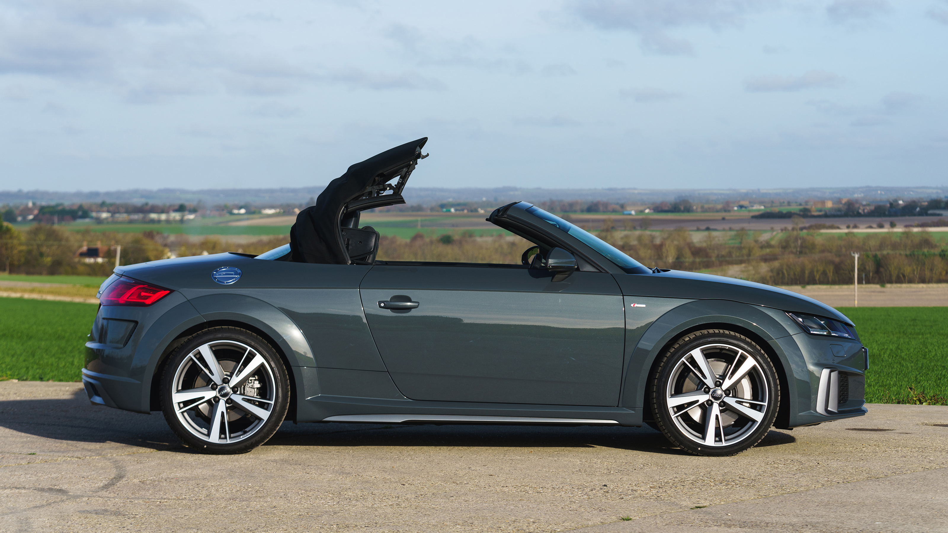 Audi TT Roadster