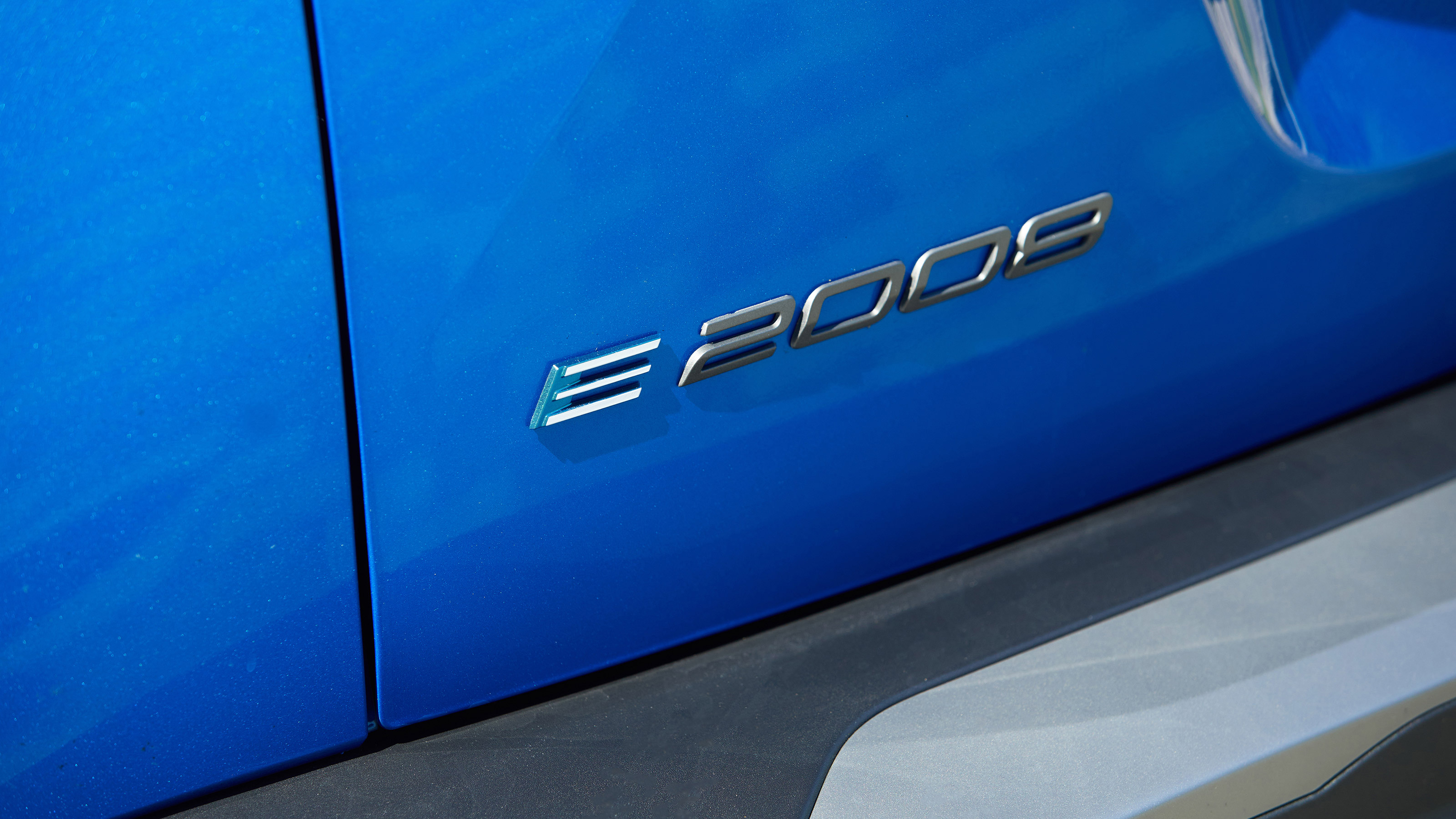 Peugeot E-2008 facelift