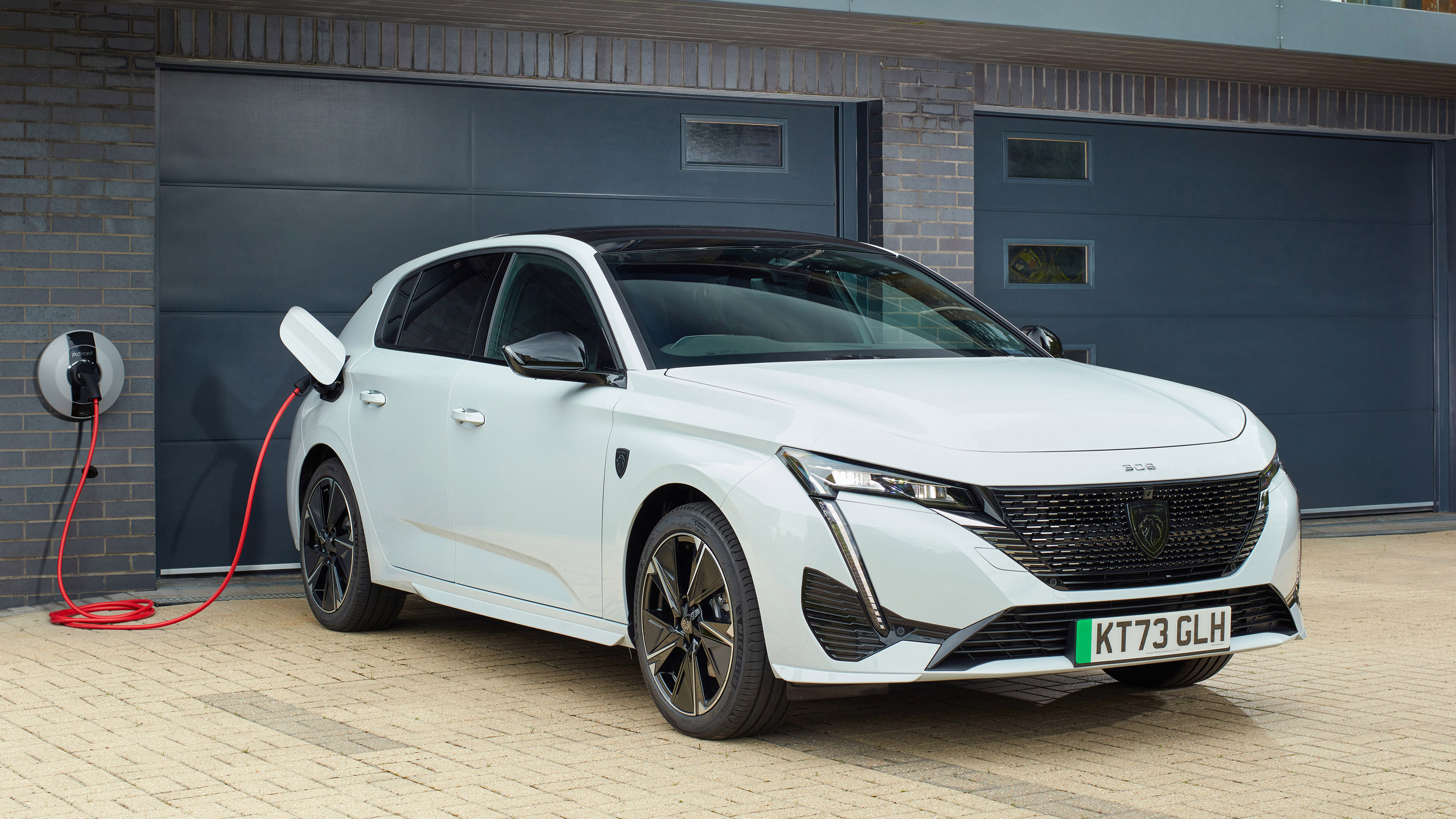 Peugeot E-308 hatchback charging
