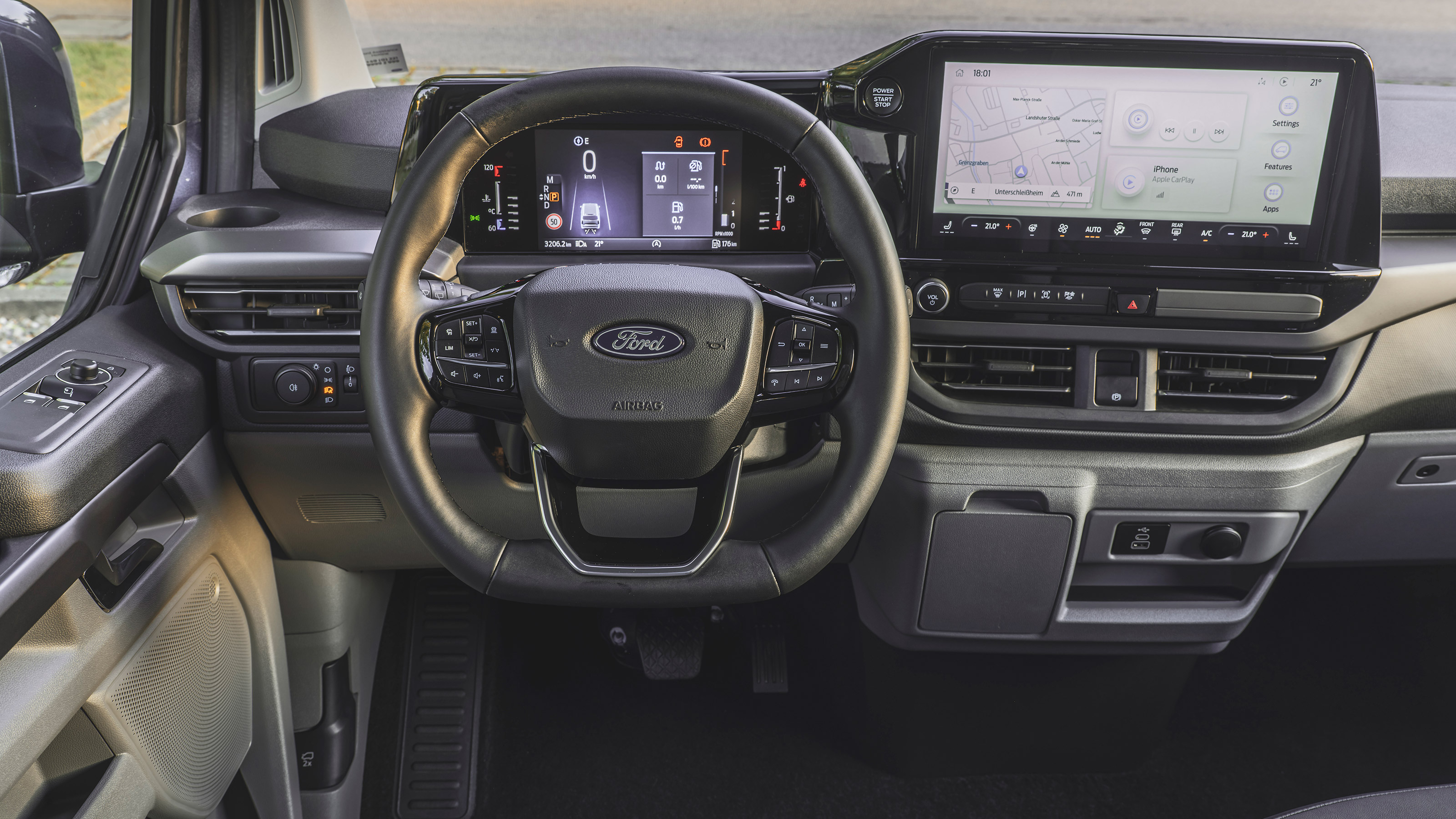 Ford Tourneo Custom interior