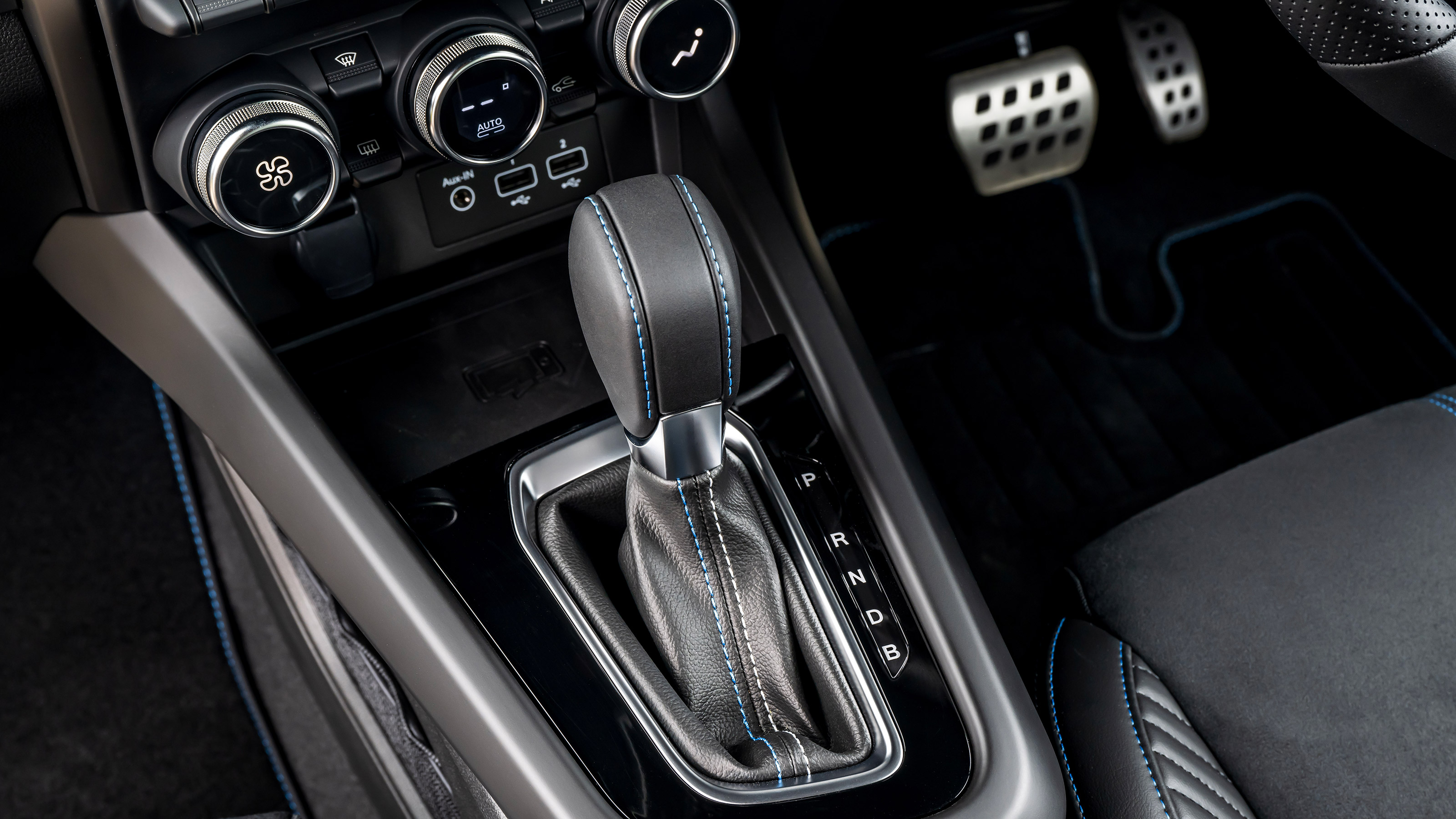 Renault Arkana facelift gear selector