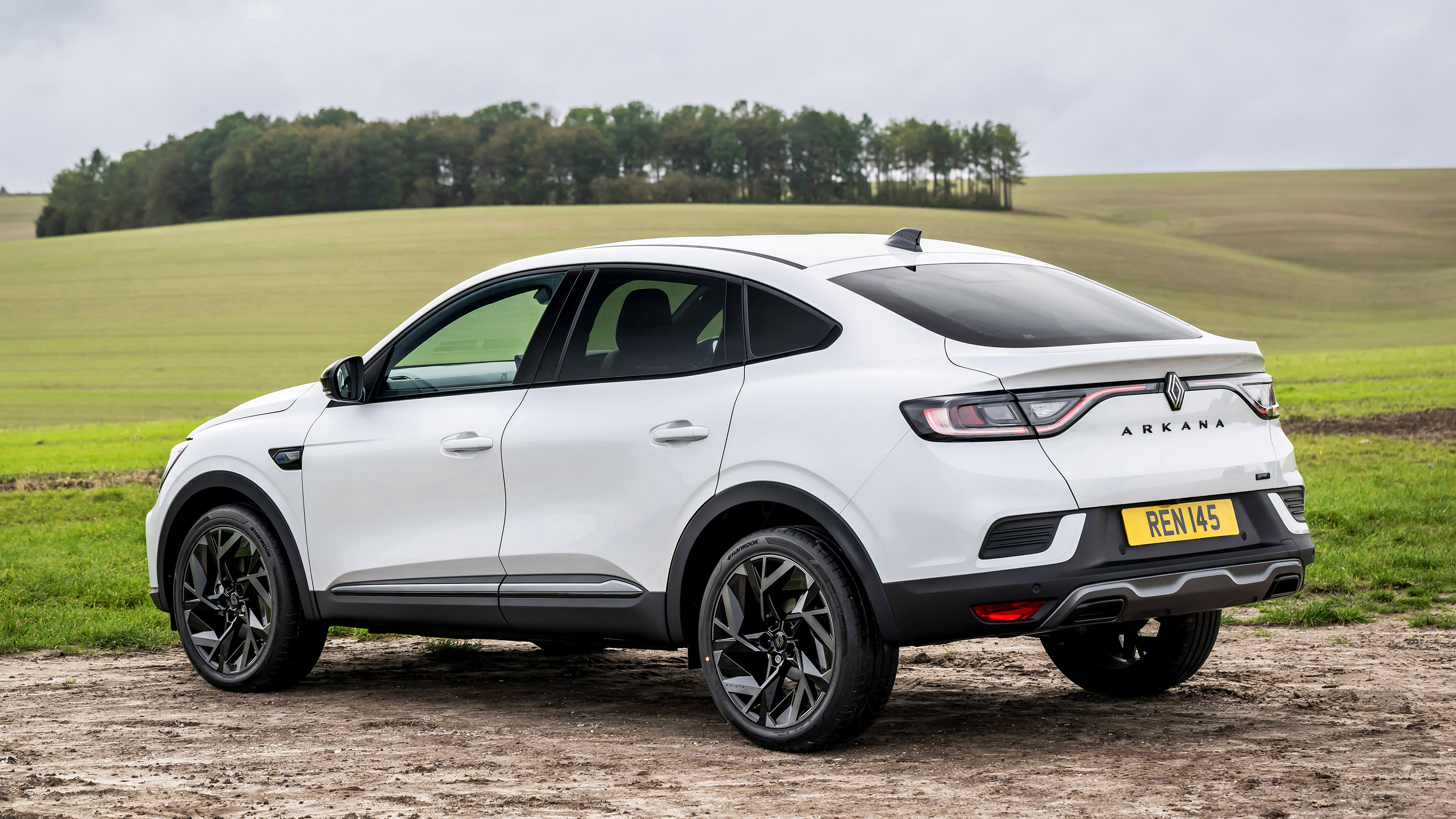 Renault Arkana facelift rear 3/4 static