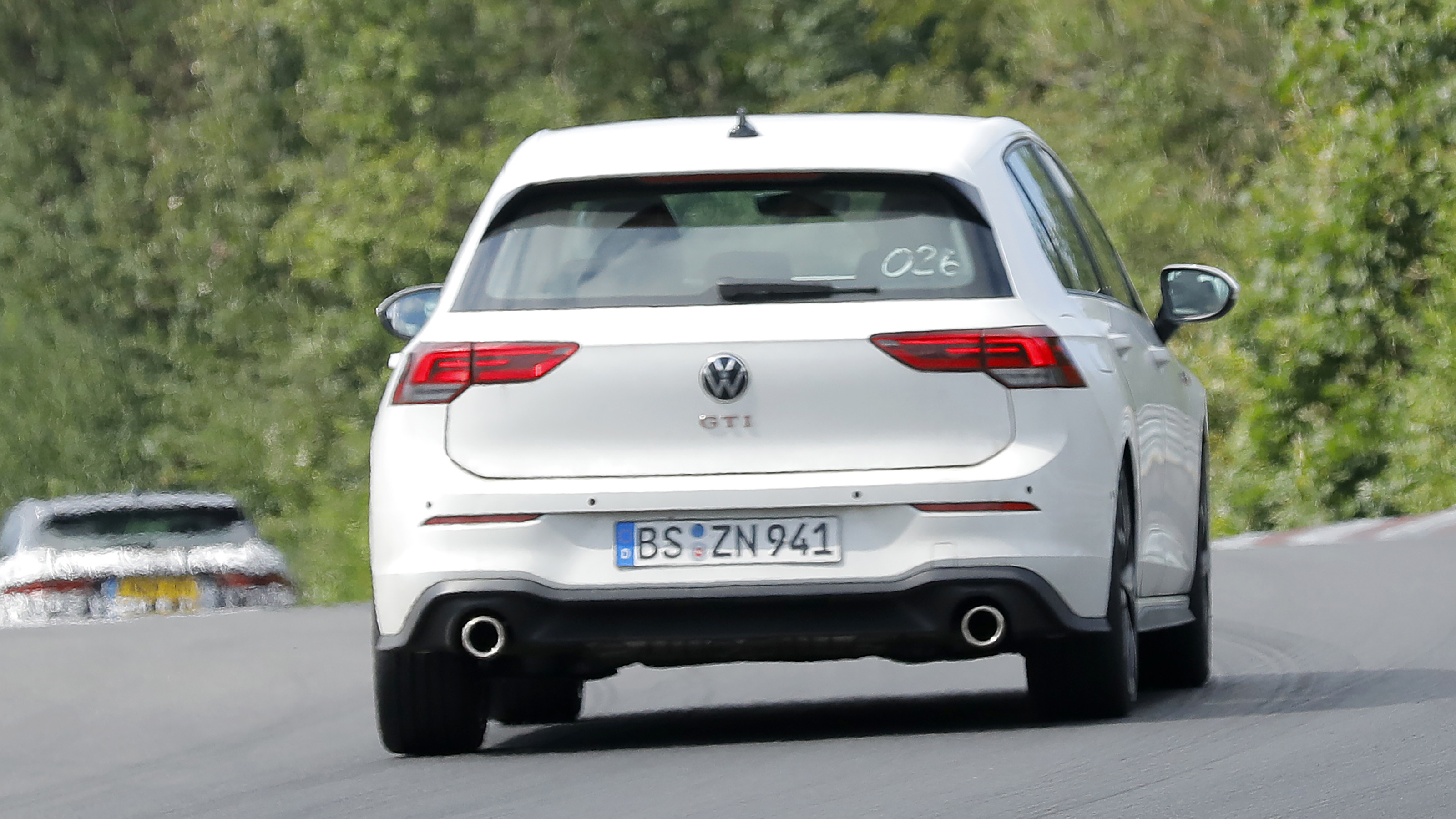 Facelifted Volkswagen Golf GTI