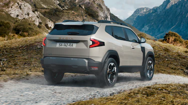 2024 Dacia Duster rear-quarter dynamic view