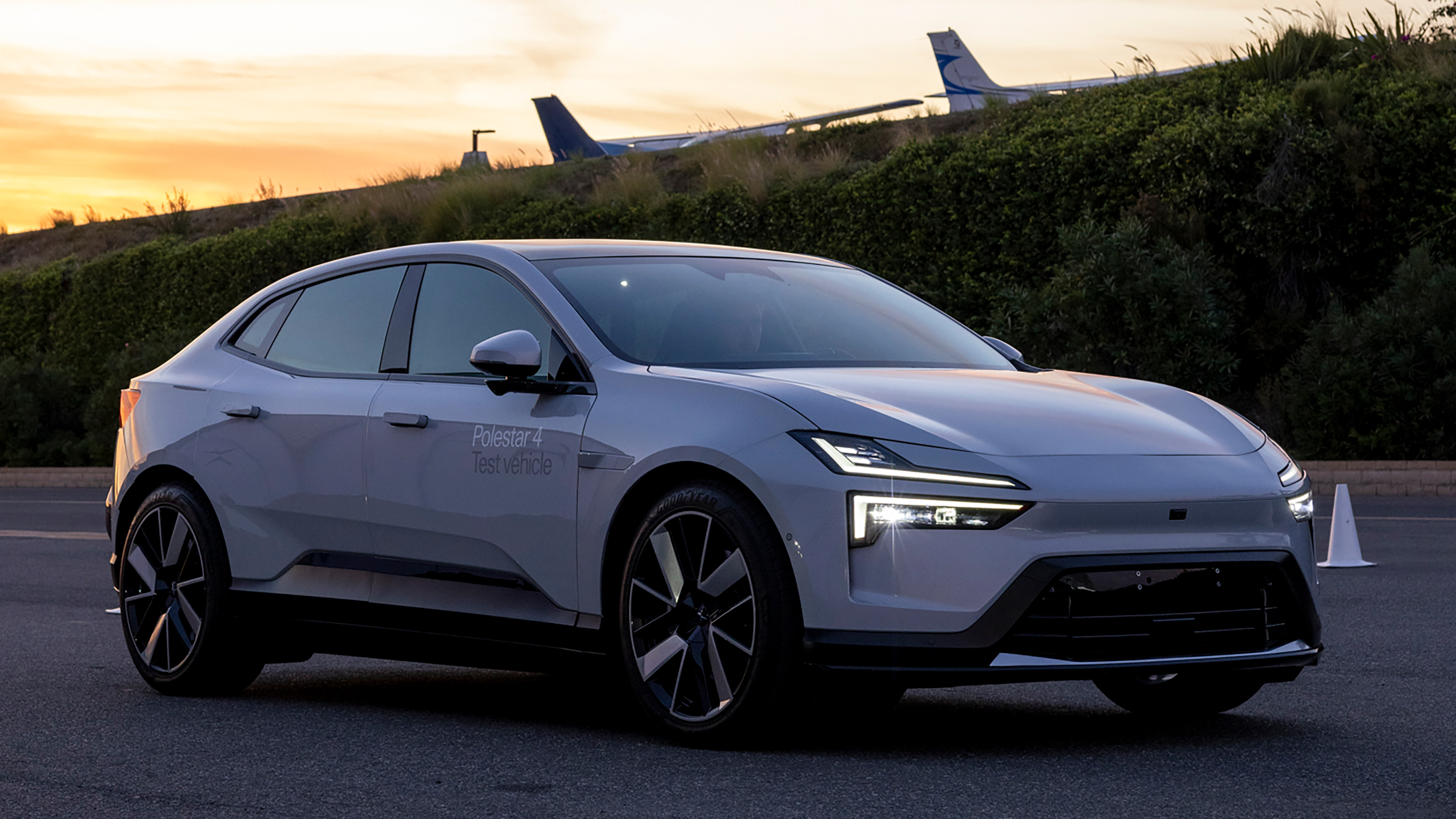Polestar 4 ride along