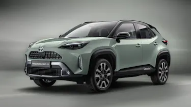 Toyota Yaris Cross static front-quarter view