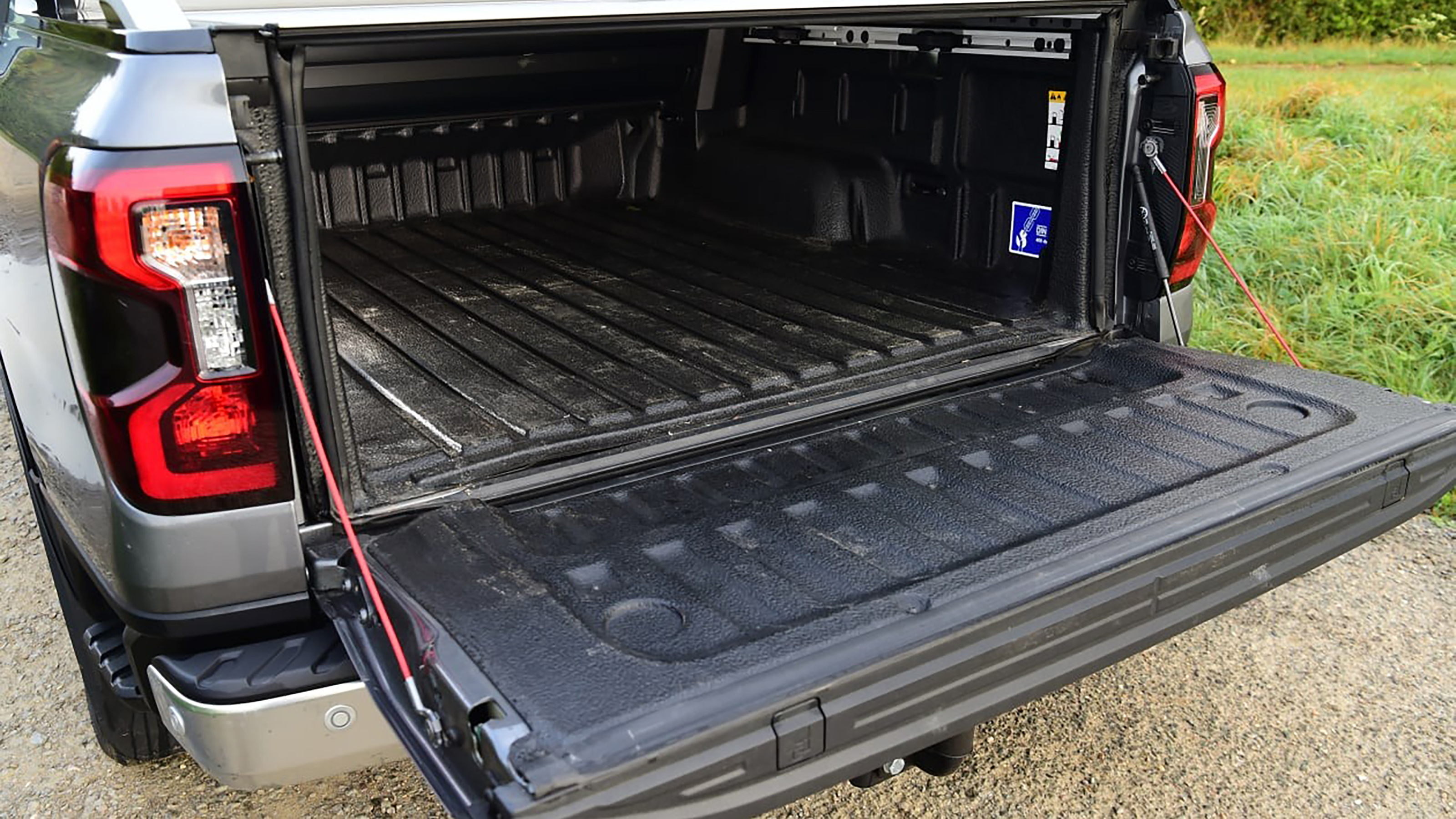 Ford Ranger Platinum drive