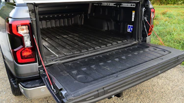 Ford Ranger Platinum drive