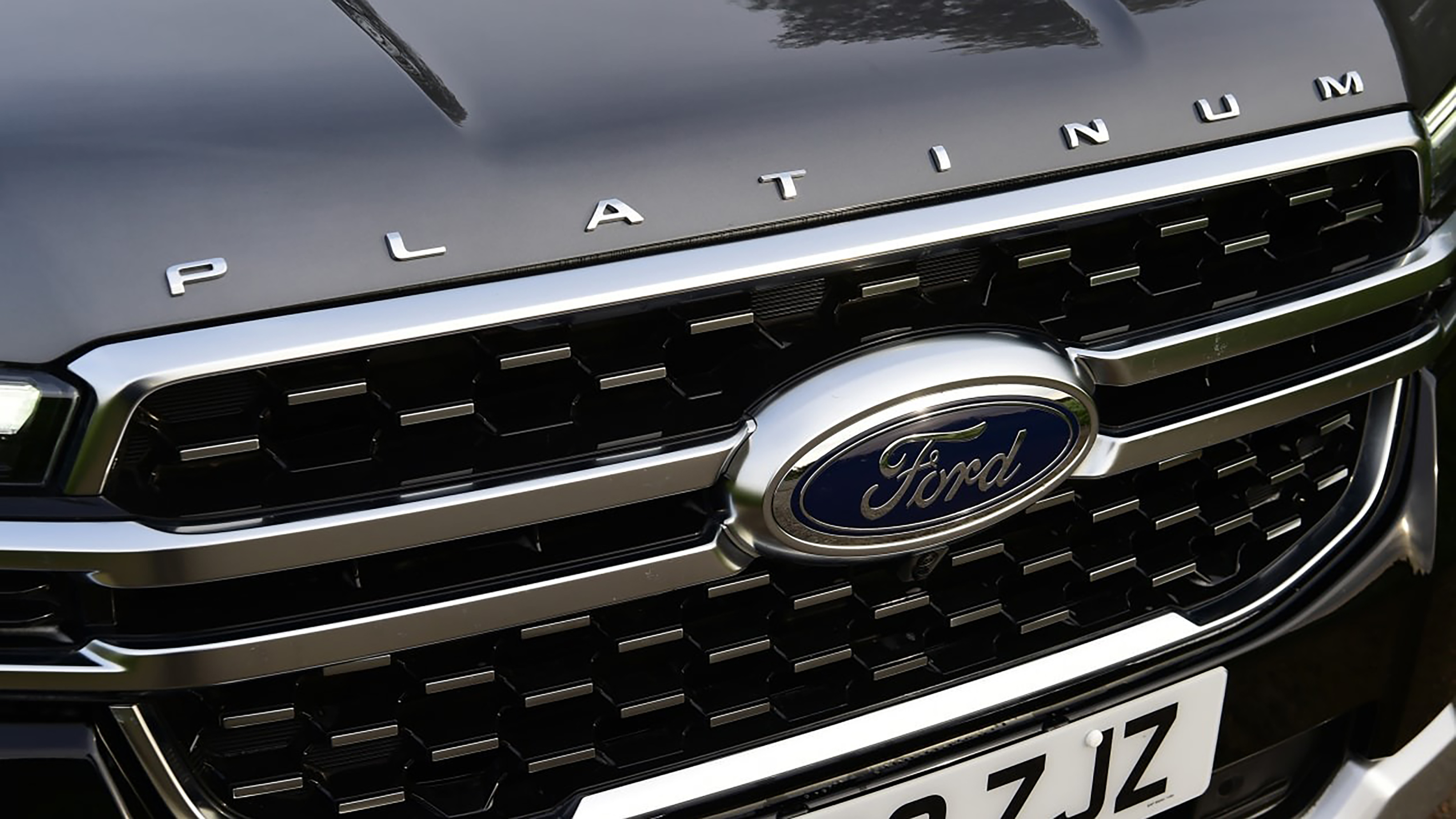 Ford Ranger Platinum drive
