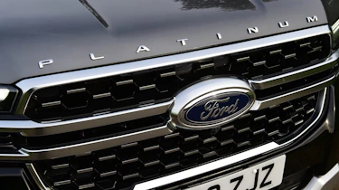 Ford Ranger Platinum drive