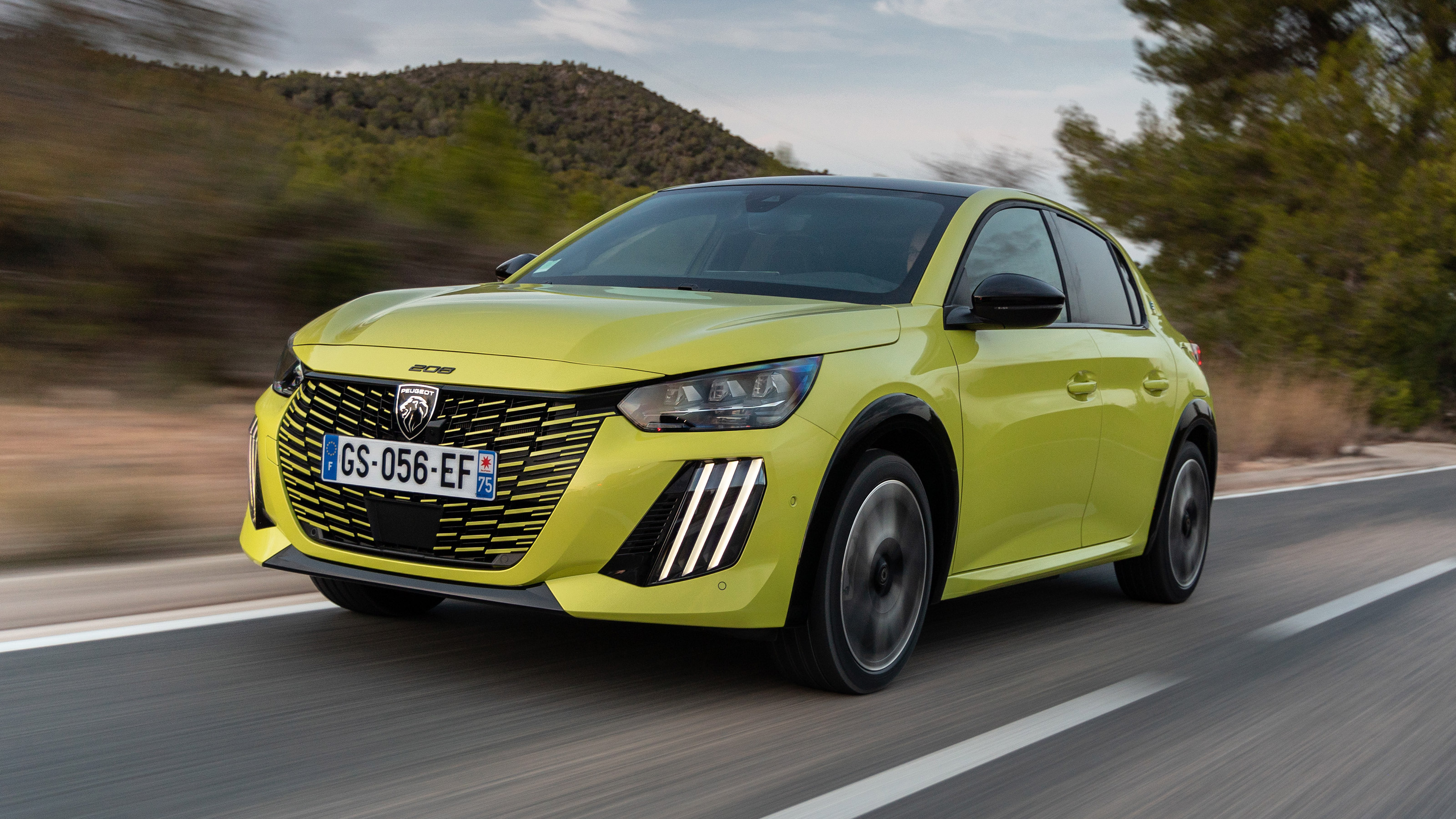 Peugeot E-208 