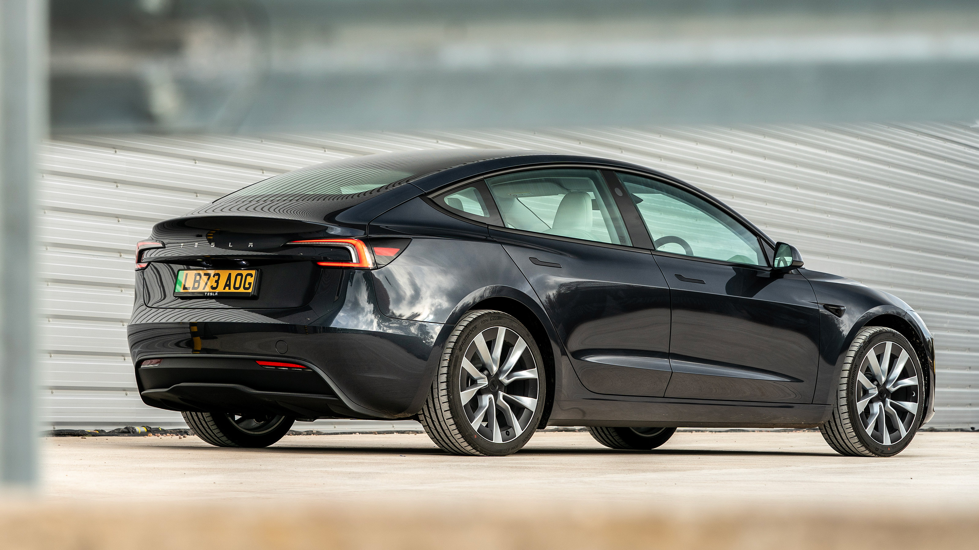 Tesla Model 3 facelift rear 3/4 static
