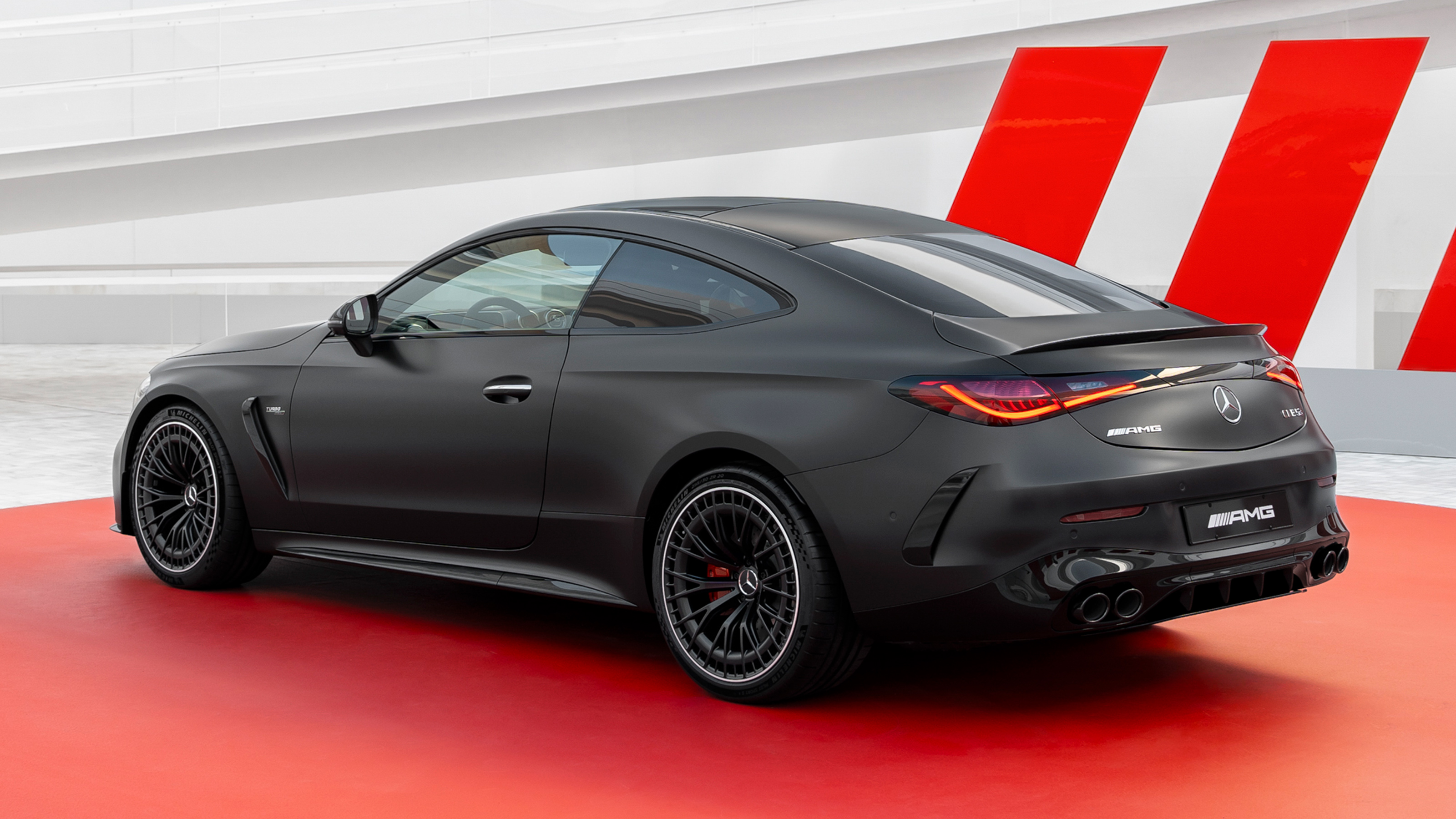 Mercedes-AMG CLE 53 rear-quarter