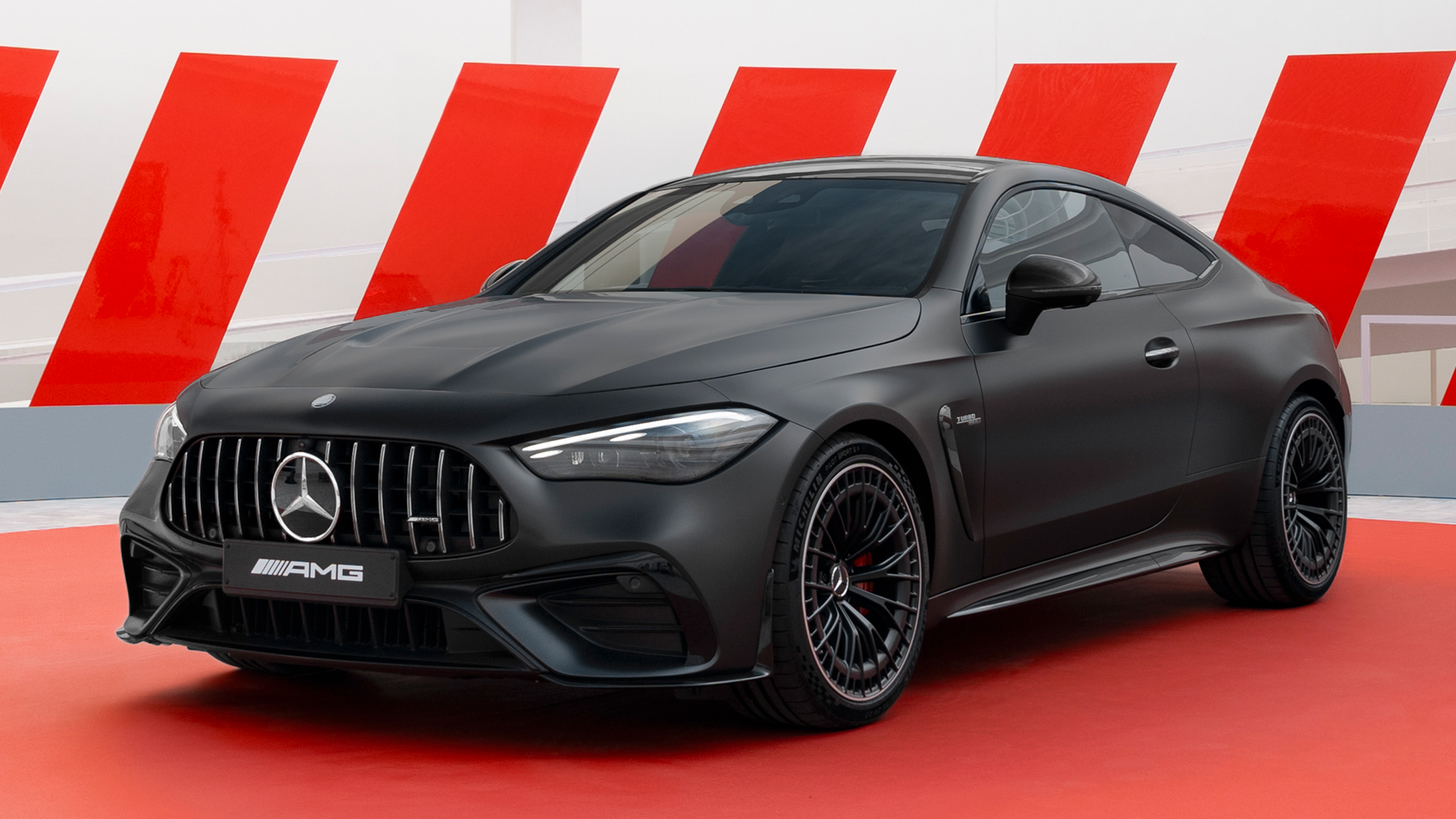Mercedes-AMG CLE 53 front-quarter