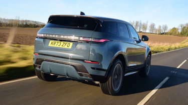 Range Rover Evoque rear 3/4 tracking