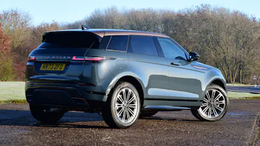 Range Rover Evoque rear 3/4 static