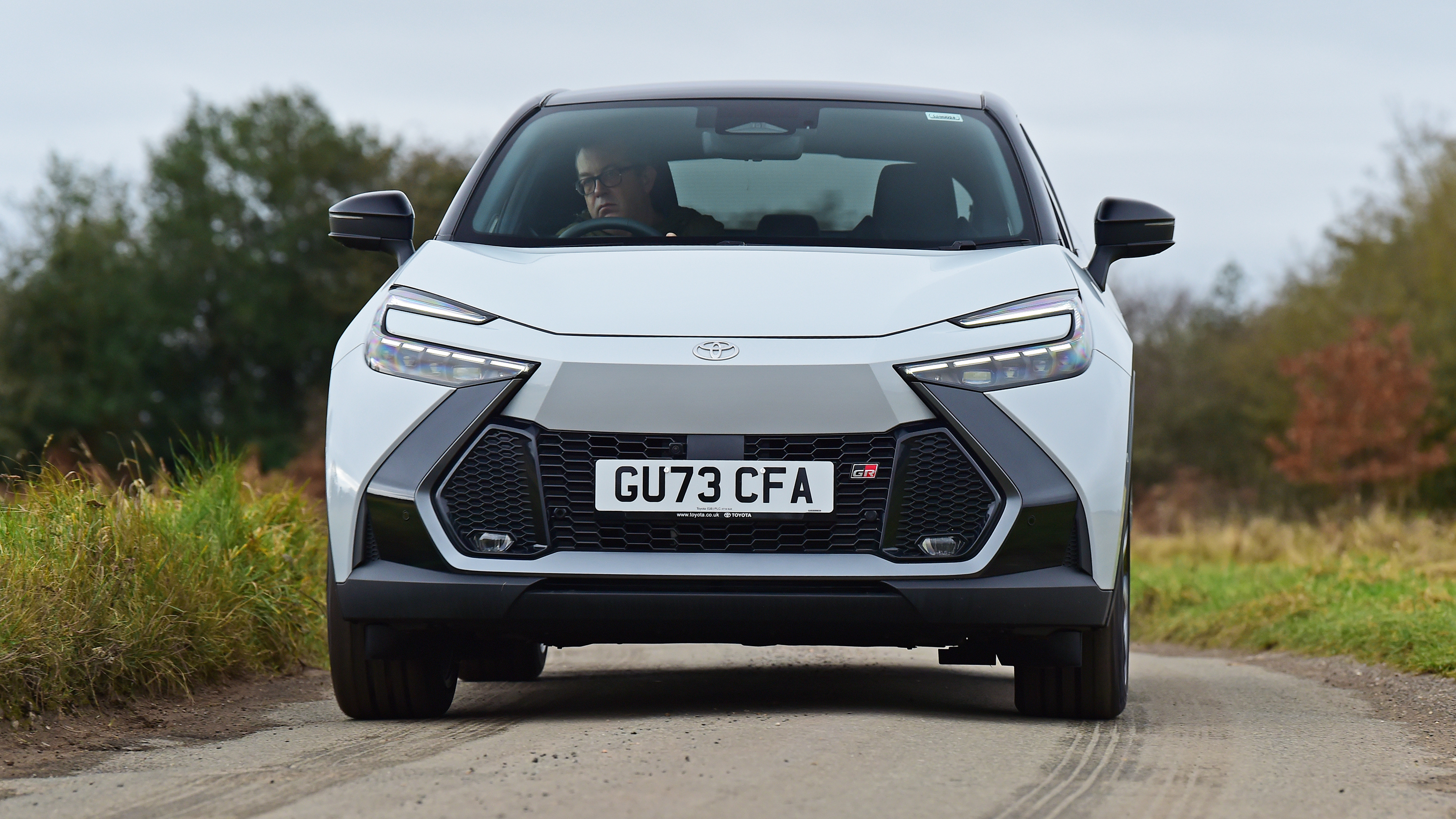 Toyota C-HR UK front dynamic