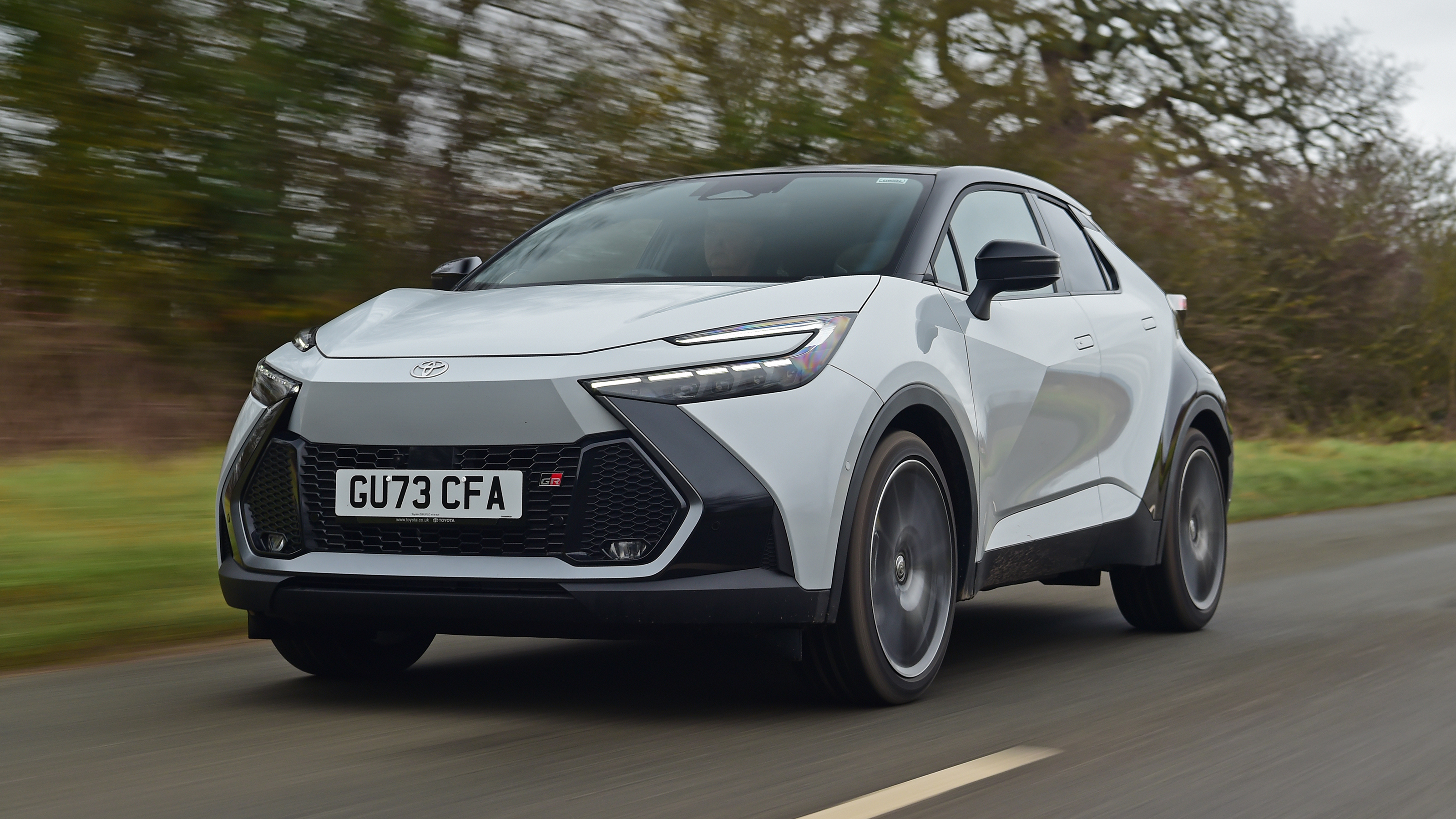 Toyota C-HR UK front dynamic
