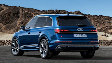 2024 Audi Q7 rear-quarter