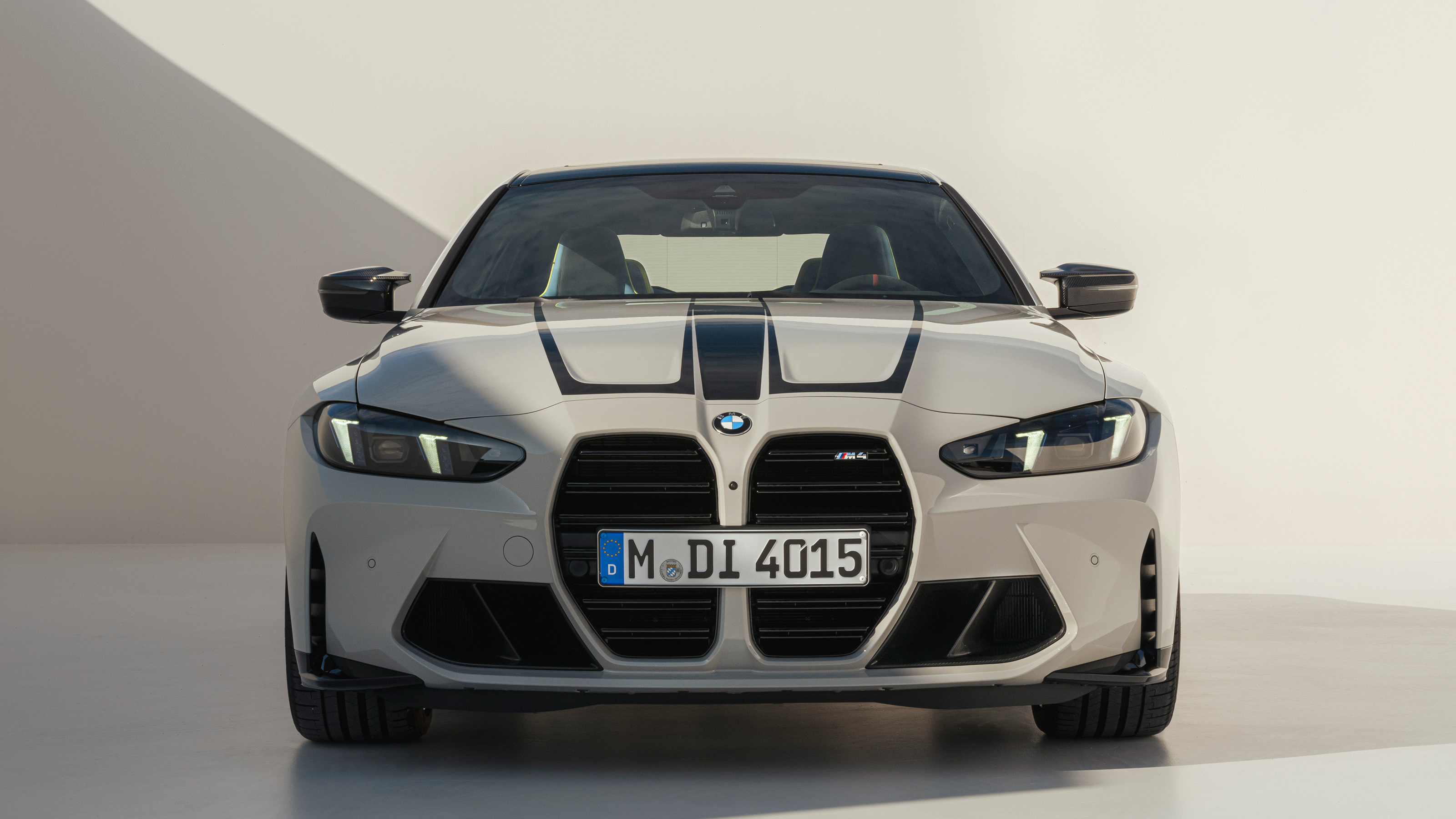 2024 BMW M4 Competition front