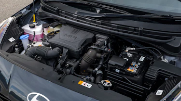 Hyundai i10 facelift engine bay